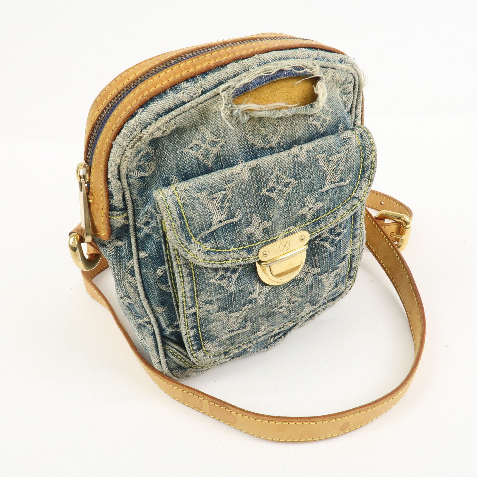 Louis Vuitton Monogram Denim Camera Bag Shoulder Bag Blue M95348