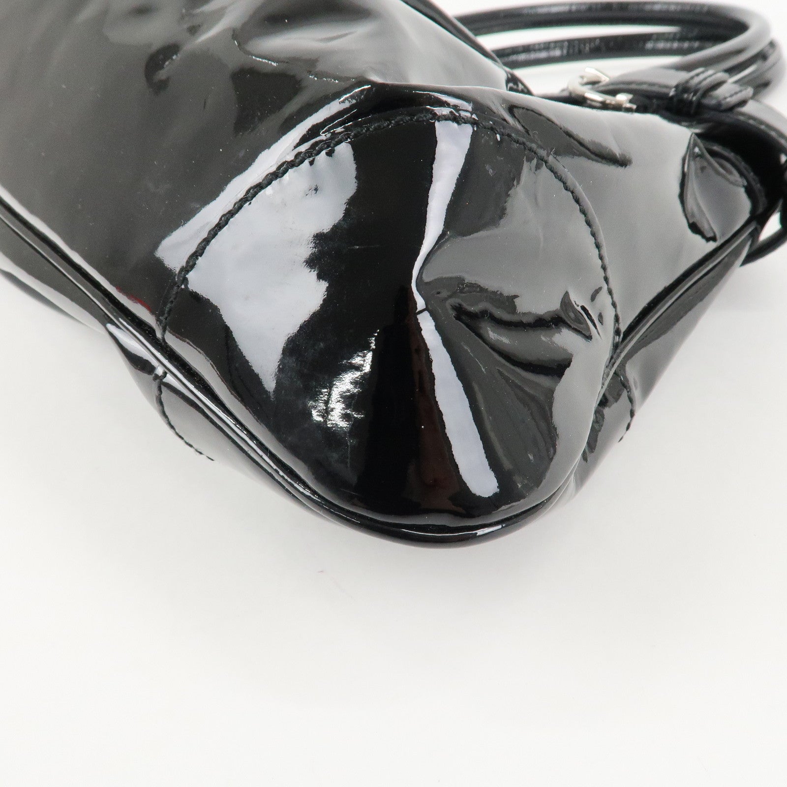 Ferragamo Gancini Patent Leather Shoulder Bag Black Silver HDW Used