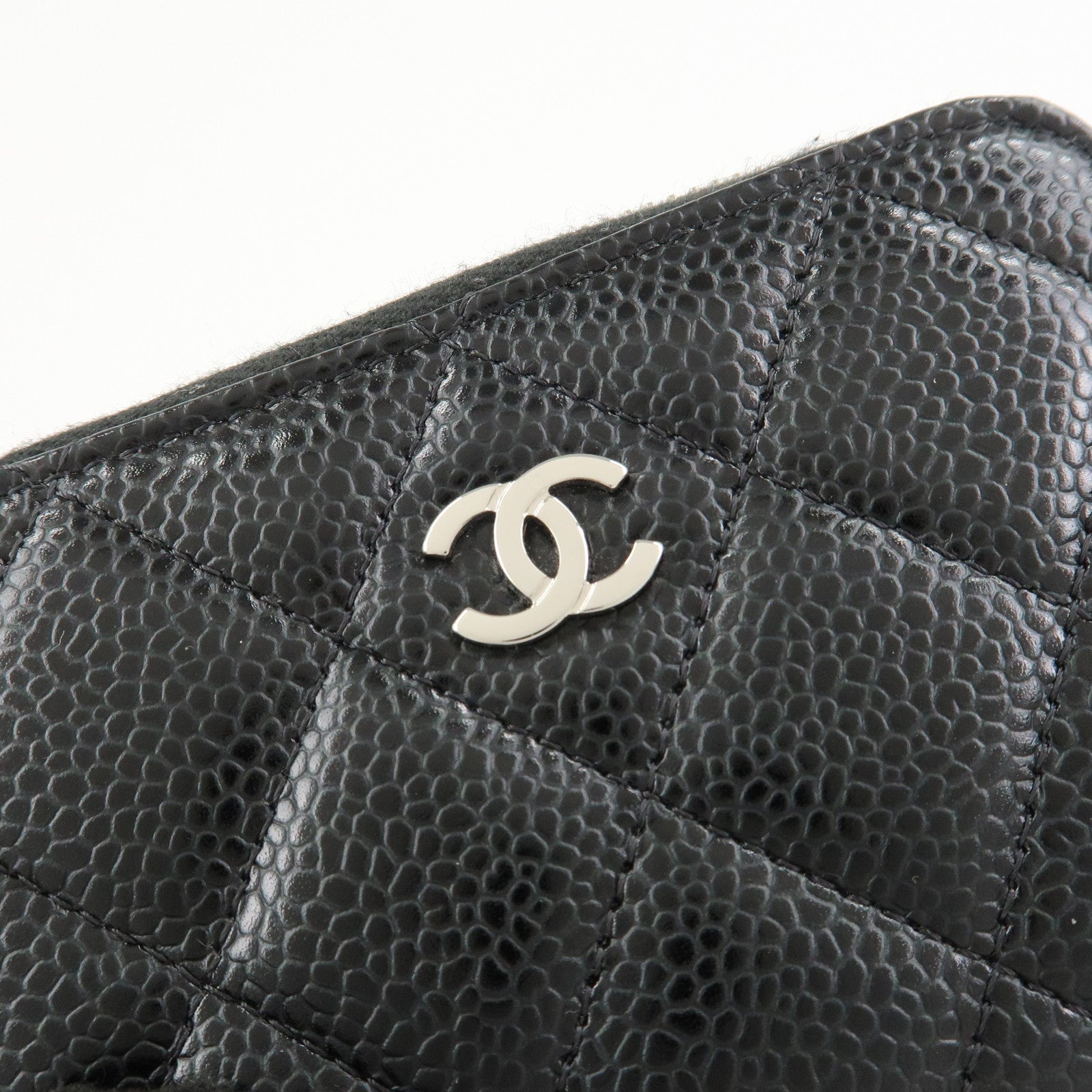 CHANEL Matelasse Caviarskin Classic Zippy Coin Case Black AP0216