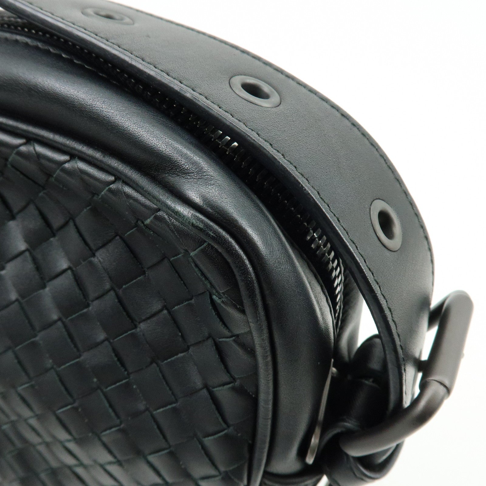 BOTTEGA VENETA Intrecciato Leather Shoulder Bag Black 163313