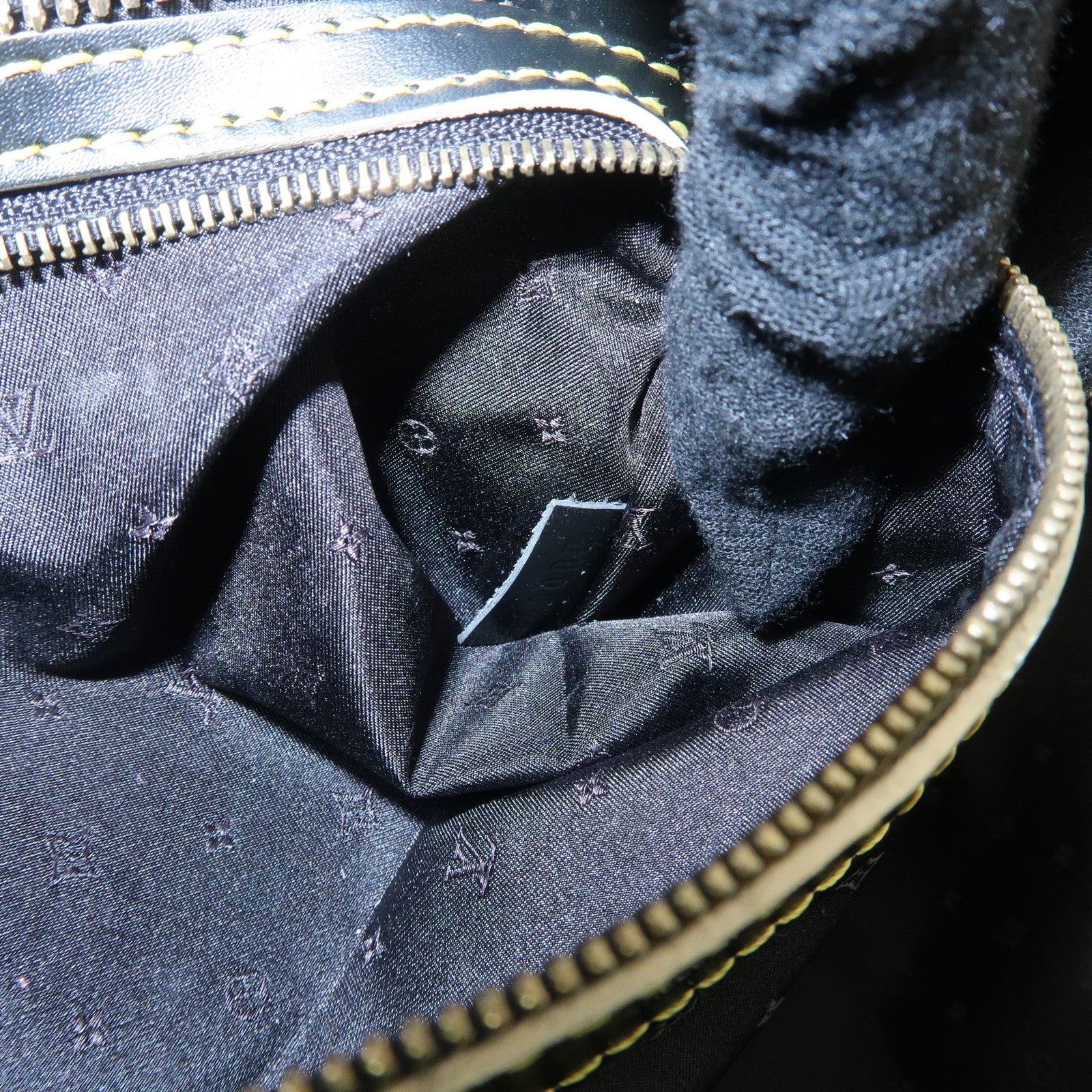 Louis Vuitton Suhari Leather Epanui PM Hand Bag Noir M91851 Used