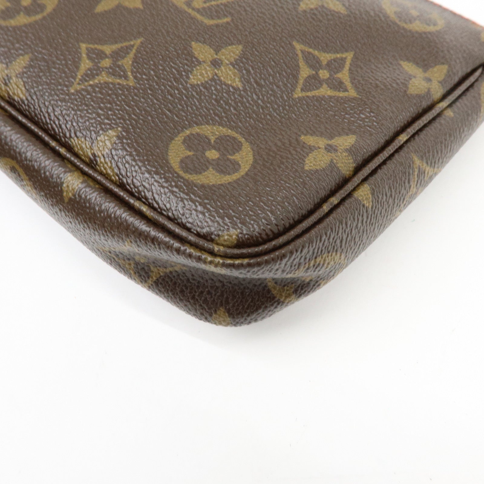 Louis Vuitton Monogram Cherry Pochette Accessoires Pouch M95008