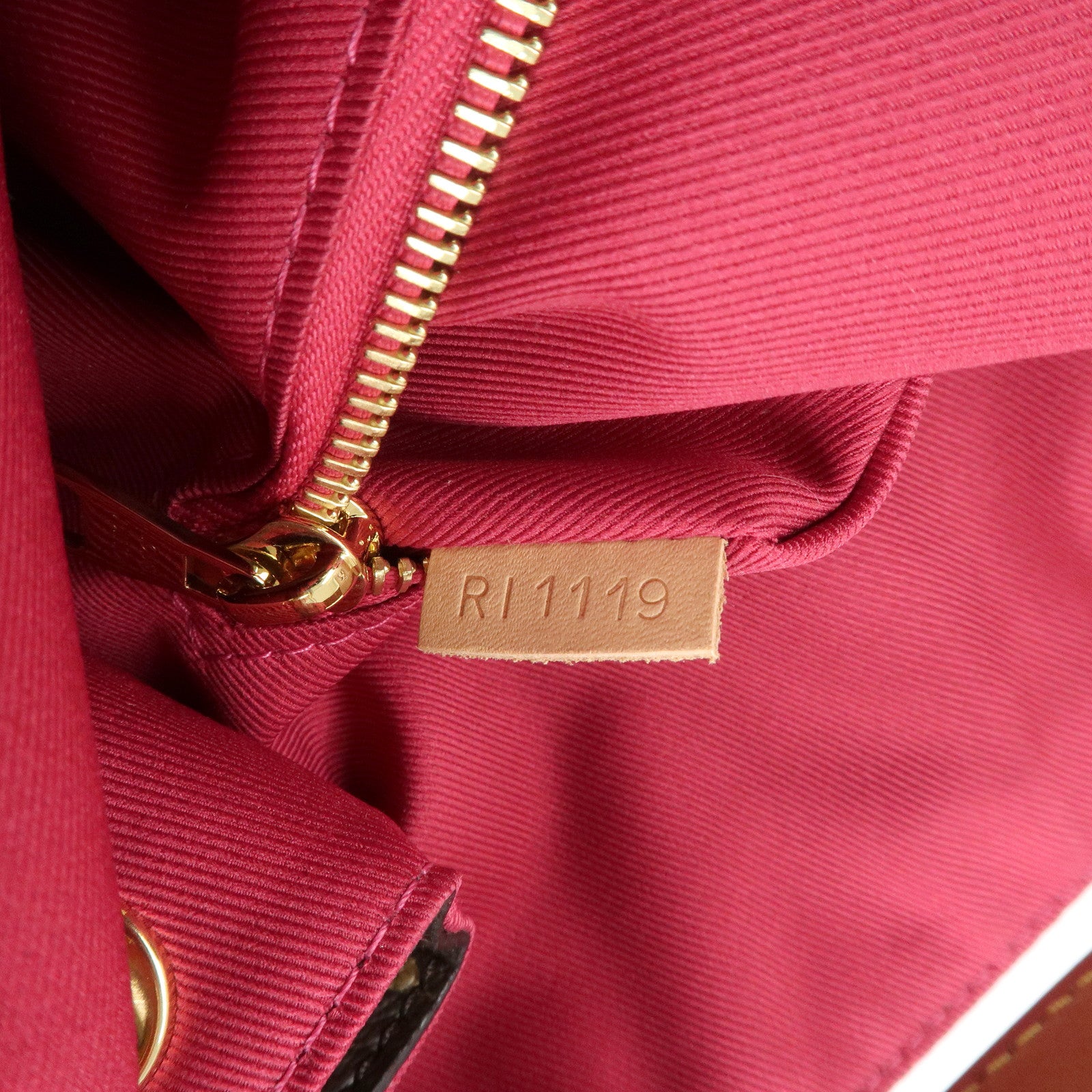 Louis Vuitton Monogram Canvas Graceful PM Shoulder Bag M43700