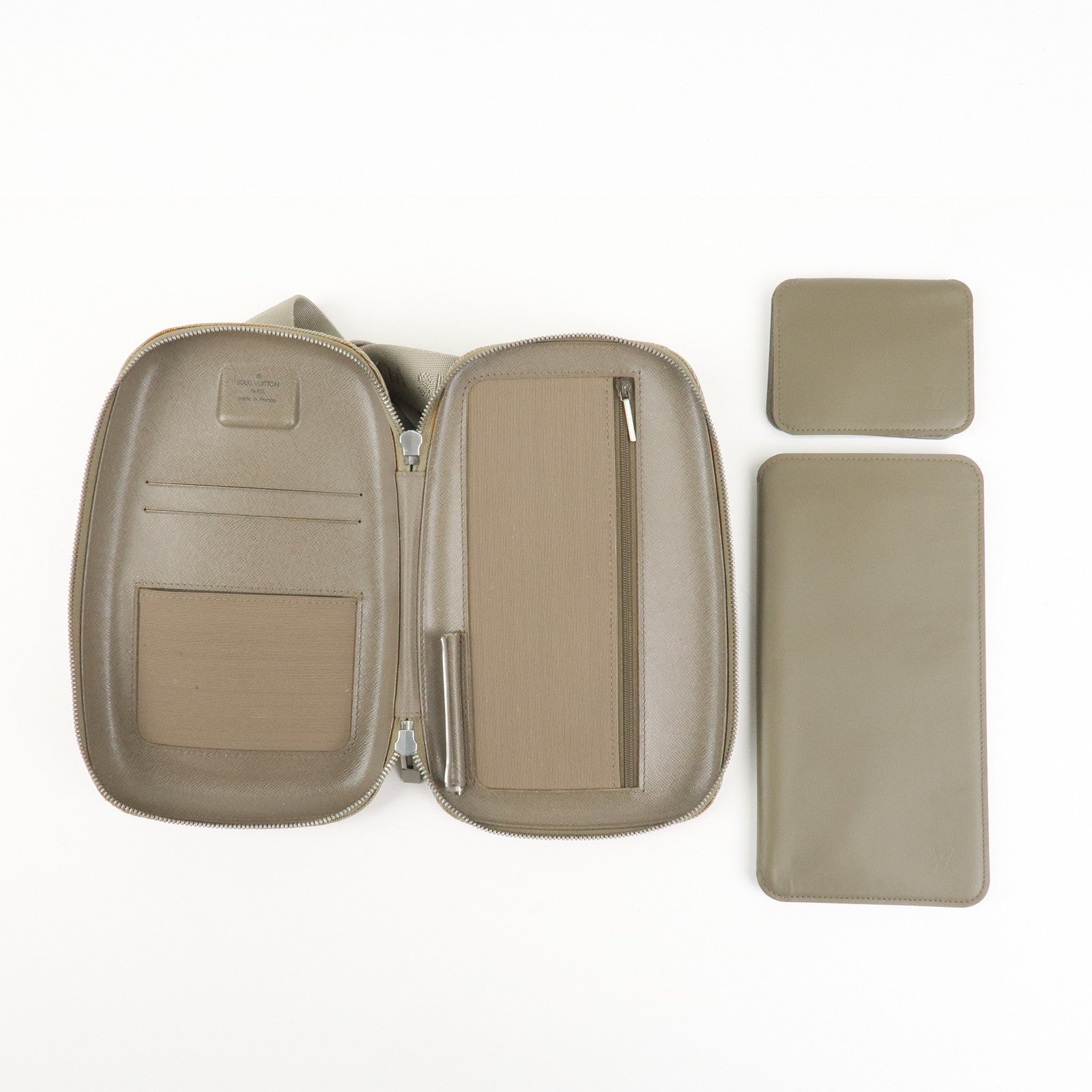 Louis Vuitton Damier Geant Mage Body Bag Silver HDW Terre M93500 Used