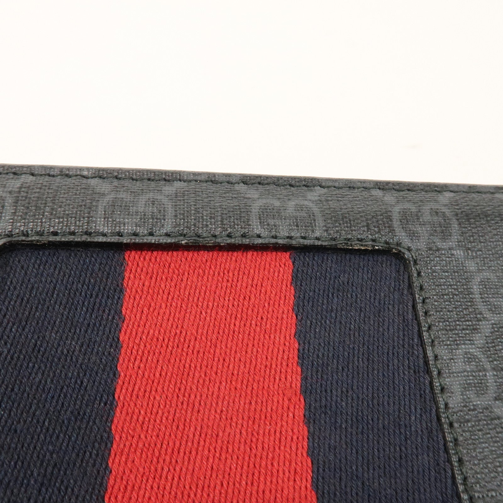 GUCCI Sherry GG Supreme Leather Clutch Bag Pouch Black Red 475316