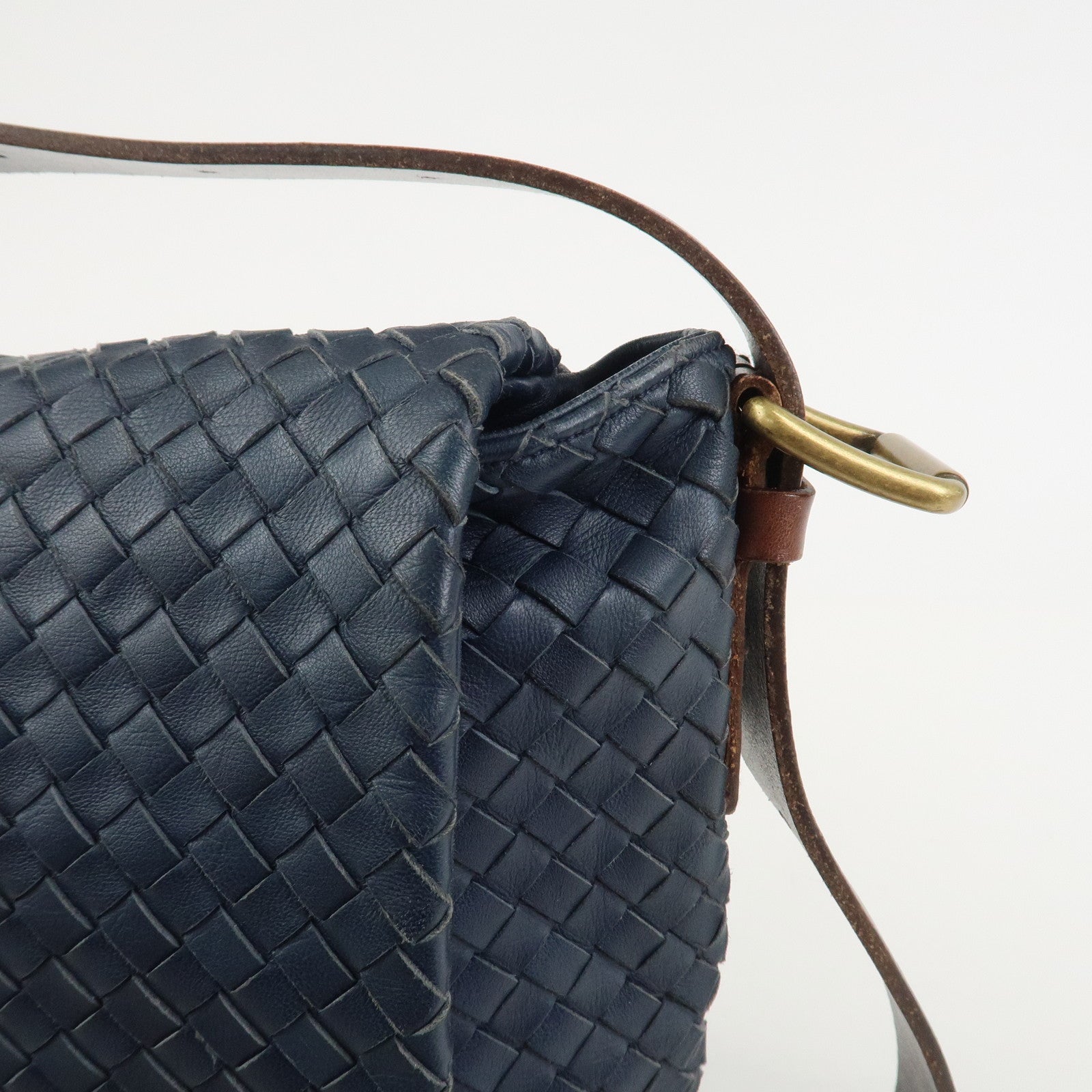 BOTTEGA VENETA Intrecciato Lamb Skin Shoulder Bag Navy 163971