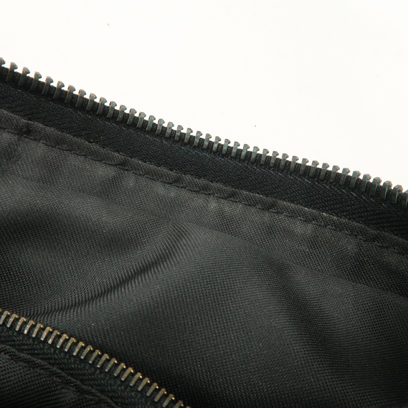 FENDI Leather Shoulder Bag Hand Bag Black Gold Hardware 8BR344 Used