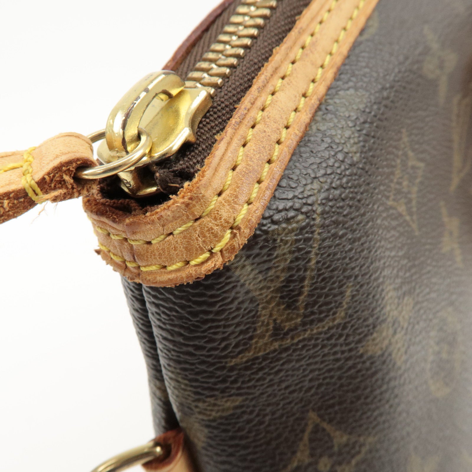 Louis Vuitton Monogram Lockit Horizontal Shoulder Bag M40104 Used