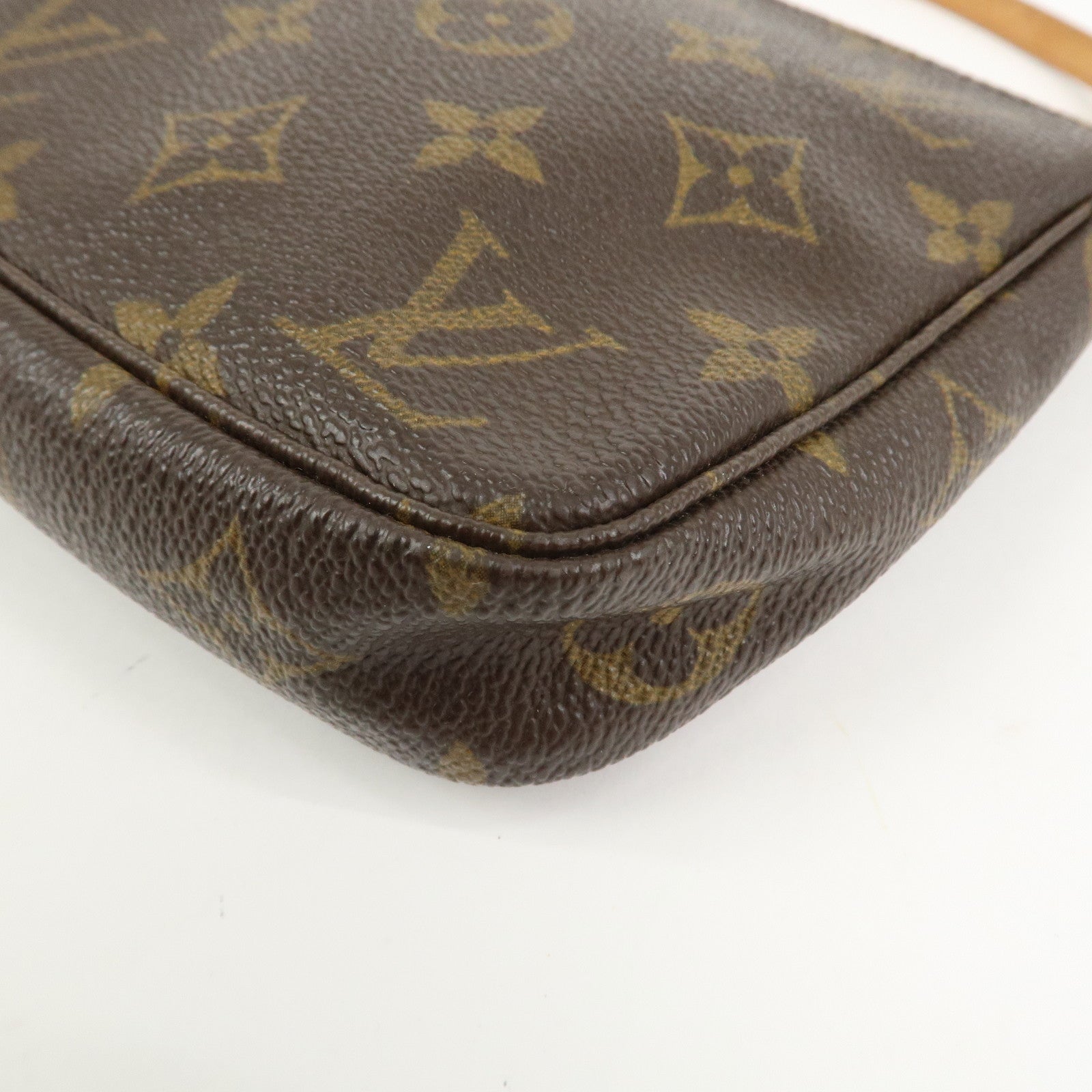 Louis Vuitton Monogram Pochette Accessoires Pouch Hand Bag M51980