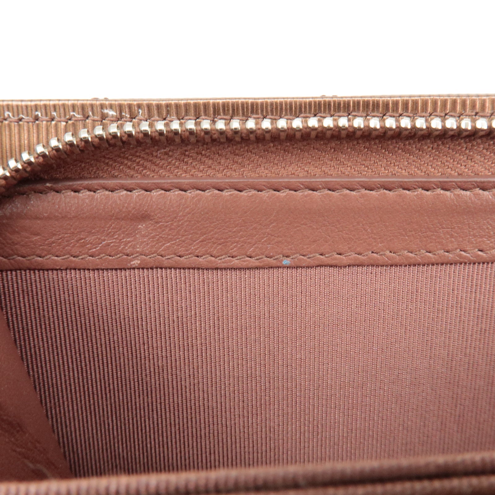 CHANEL Matelasse Patent Leather Long Wallet Silver HDW Brown Used