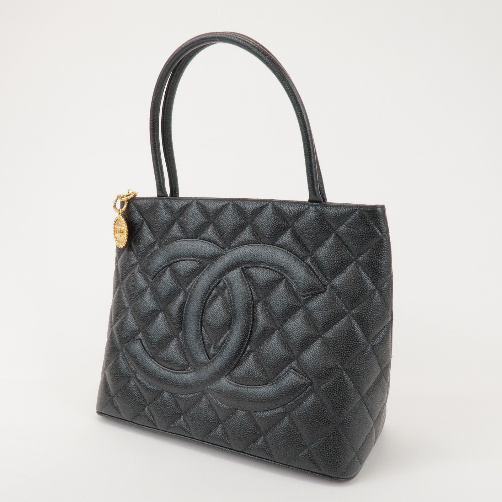 CHANEL Matelasse COCO Mark Caviarskin Medallion Tote Bag A01804