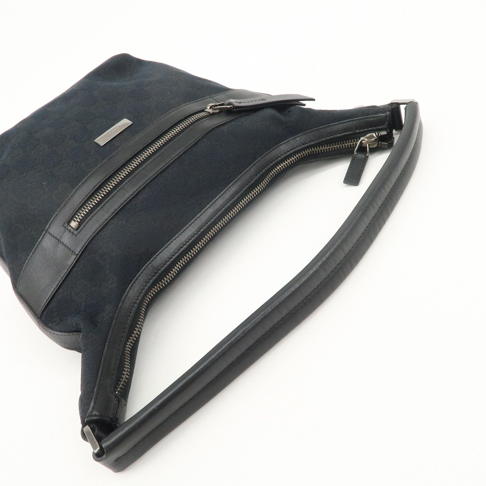 GUCCI GG Canvas Leather Shoulder Bag Hand Bag Black 001.4299 Used