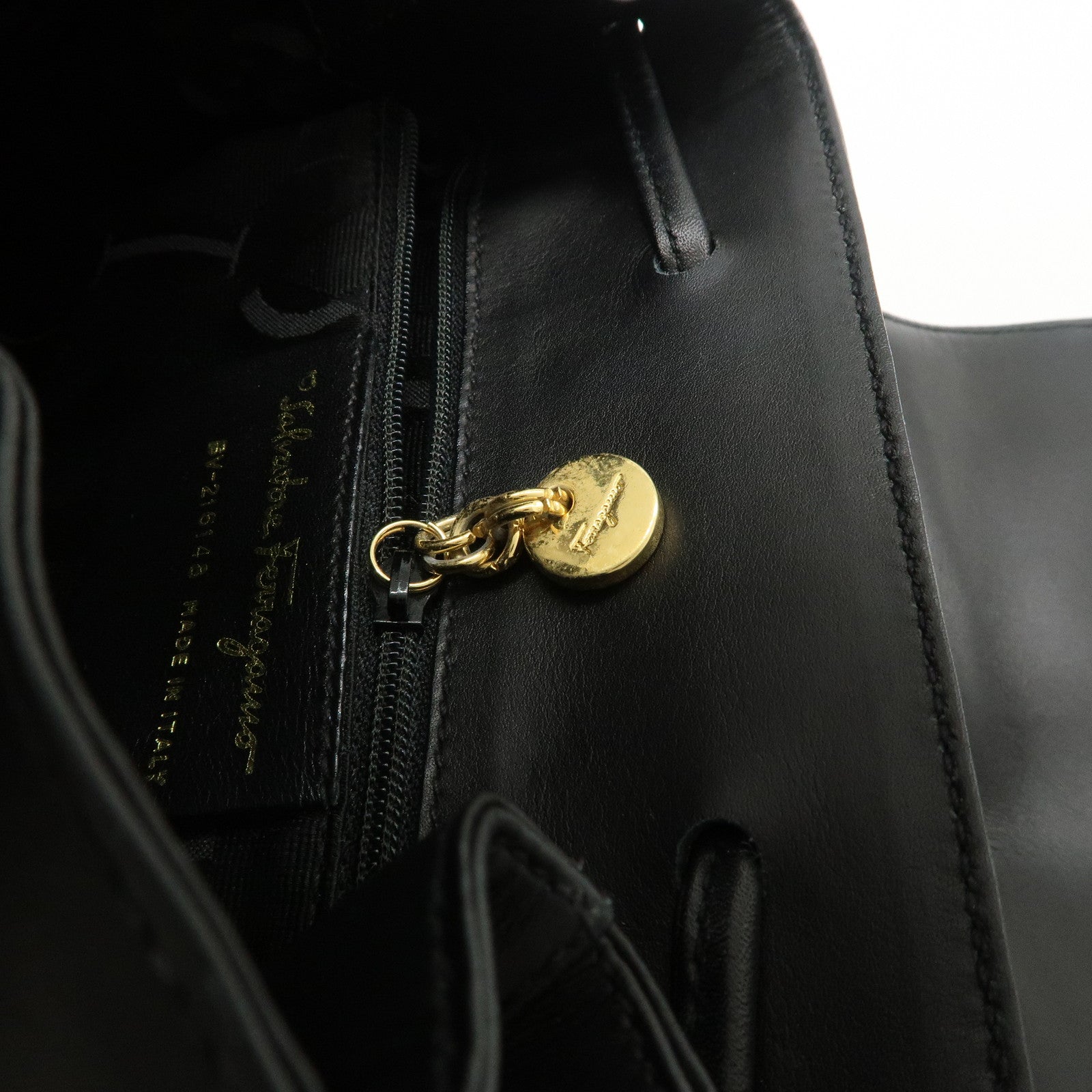 Ferragamo Gancini Leather Backpack Rucksack Black BV216148