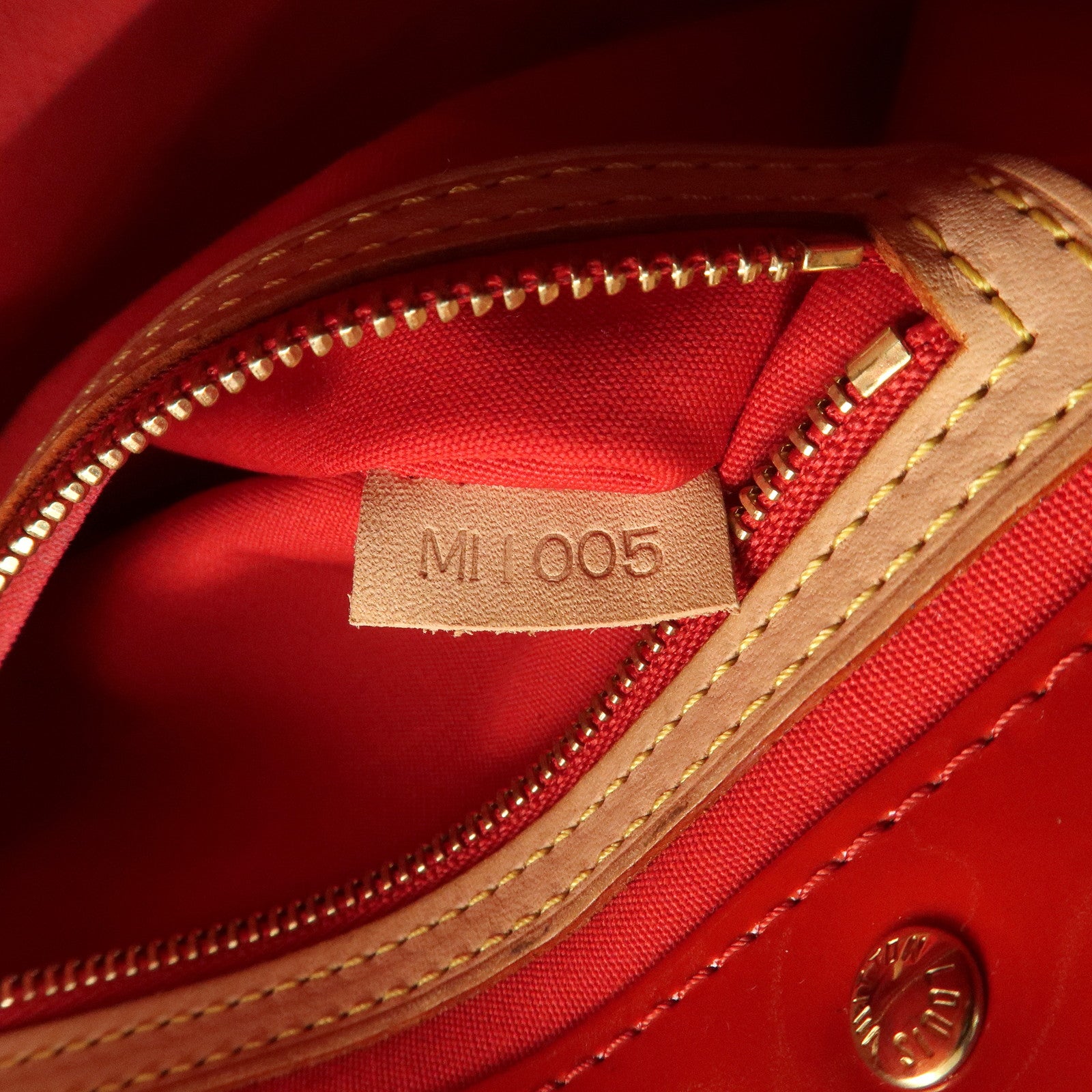 Louis Vuitton Monogram Vernis Lead PM Hand Bag Rouge M91088