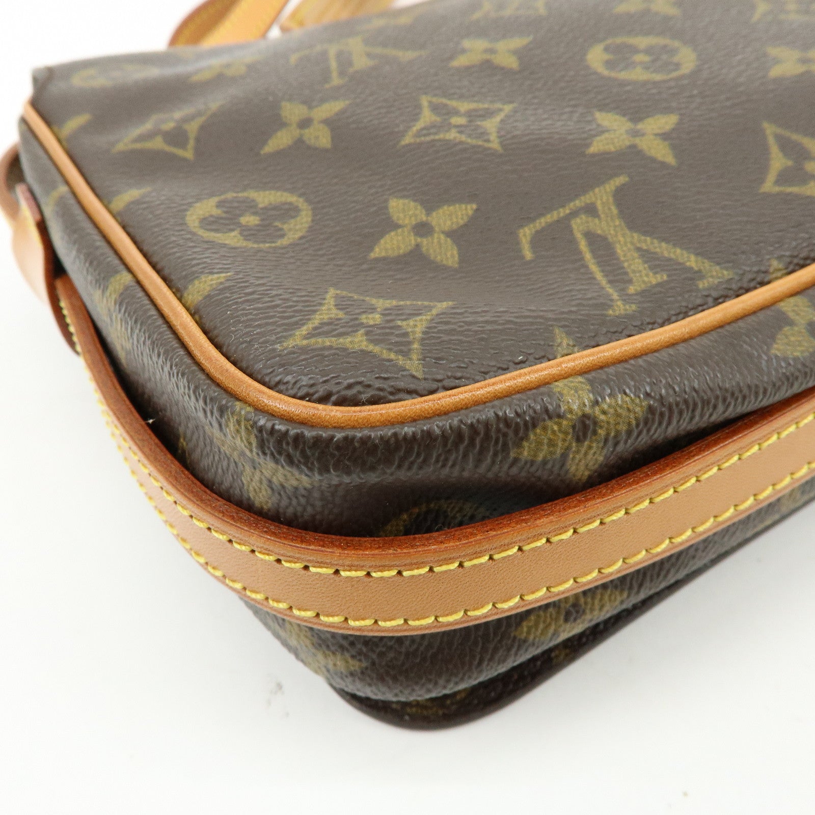 Louis Vuitton Monogram Saint Germain 28 Shoulder Bag Brown M51207