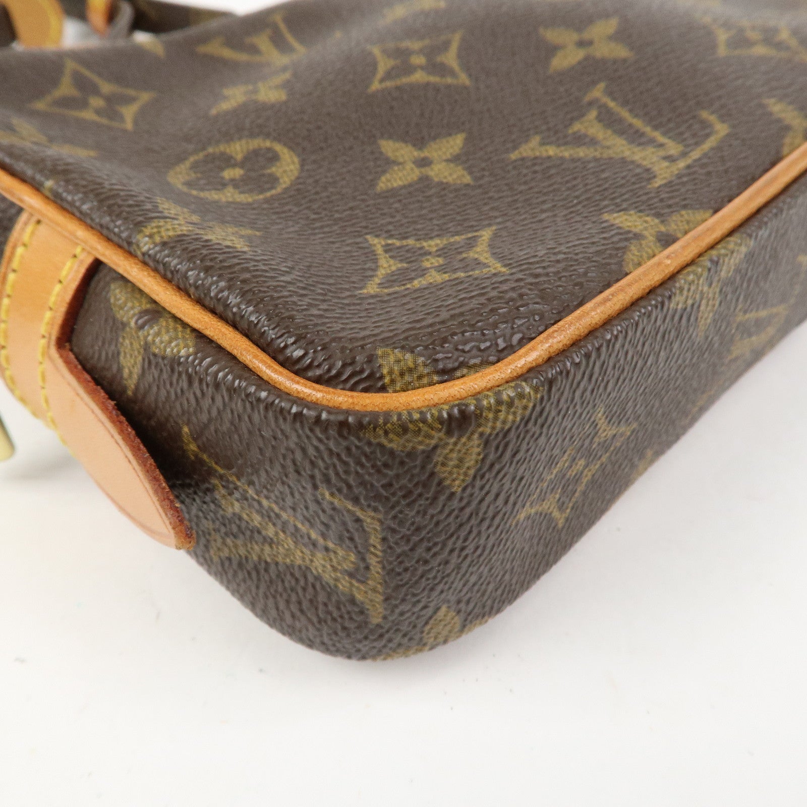 Louis Vuitton Monogram Pochette Marly Bandouliere Bag Brown M51828