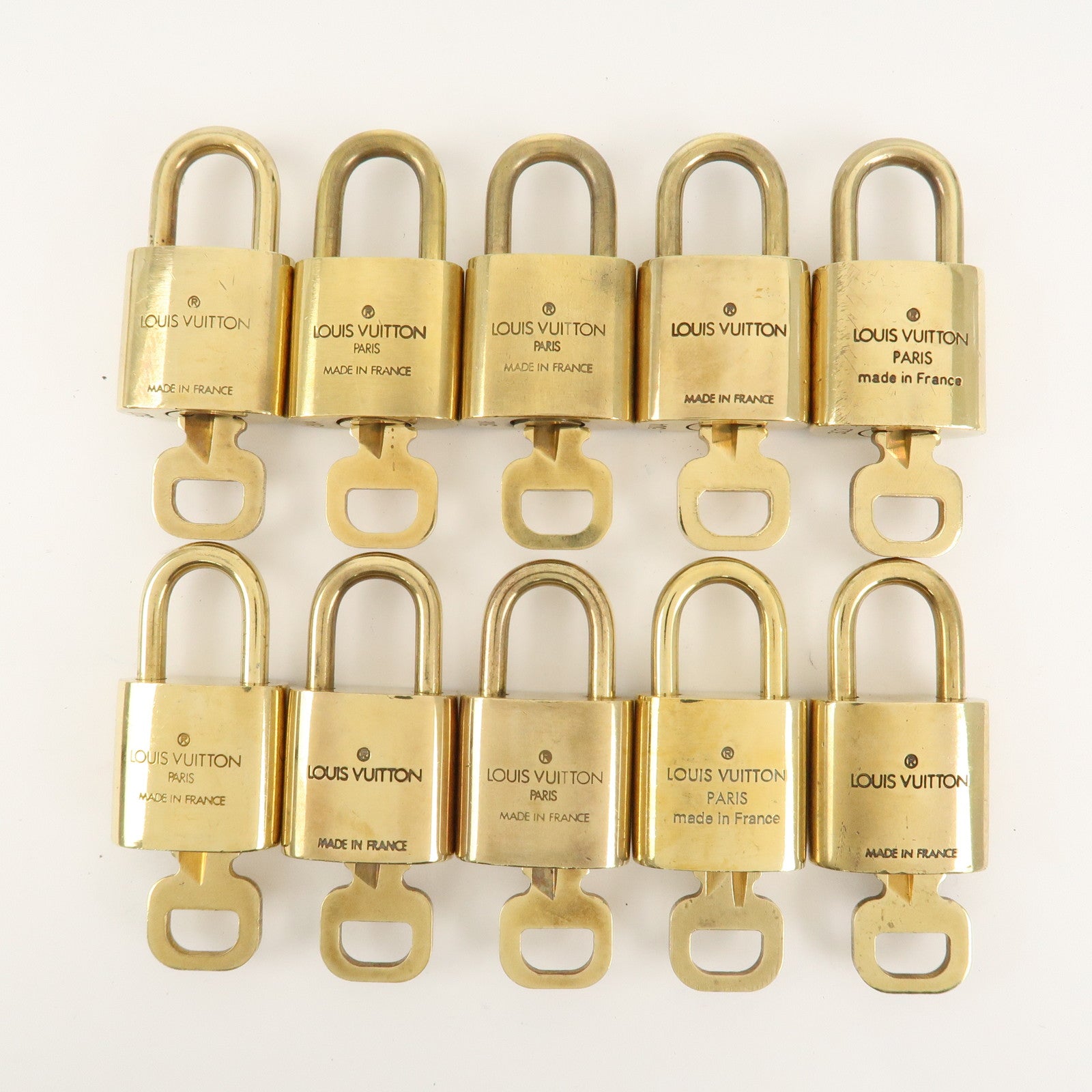 Louis Vuitton Set of 10 Lock & Key Cadena Key Lock Metal Gold Used
