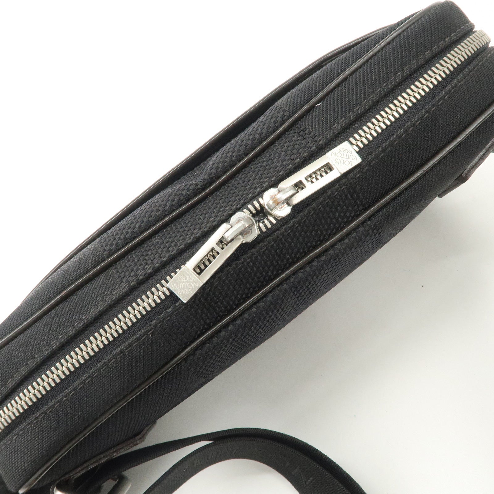 Louis Vuitton Damier Geant Acrobat Waist Bag Black M93620 Used