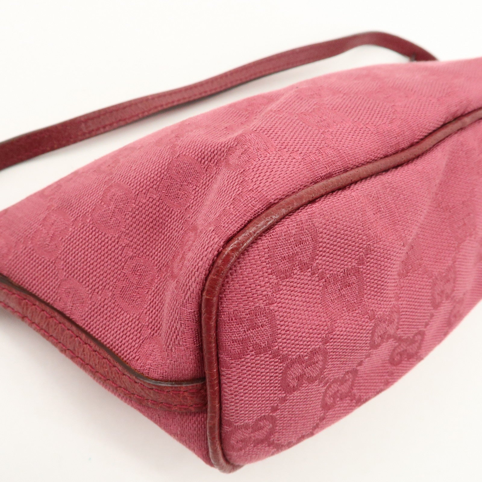 GUCCI Boat Bag GG Canvas Leather Hand Bag Pouch Pink 07198 Used