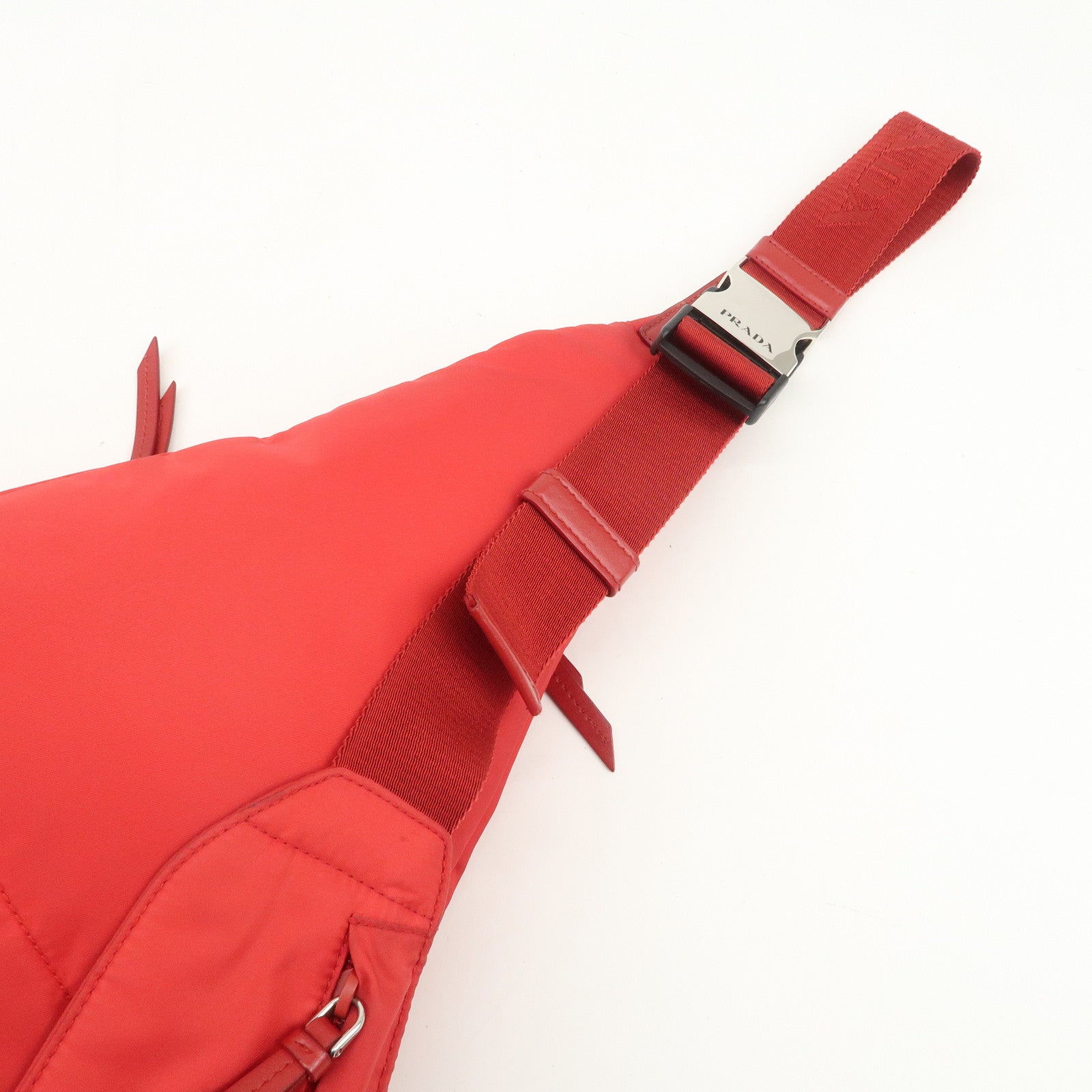 PRADA Triangle Logo Re-Nylon Leather Body Bag Red 2VZ092