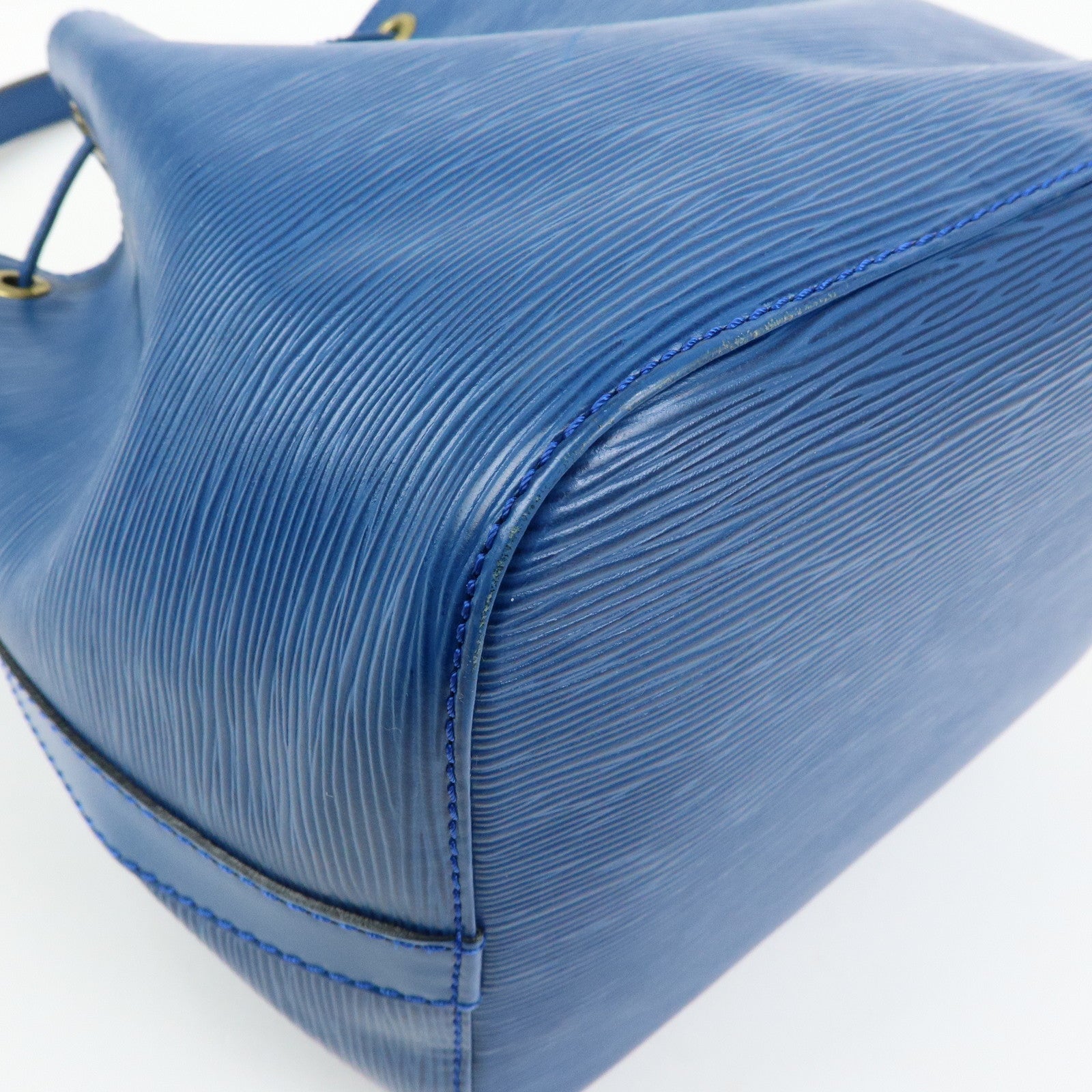 Louis Vuitton Epi Petit Noe Shoulder Hand Bag Toledo Blue M44105