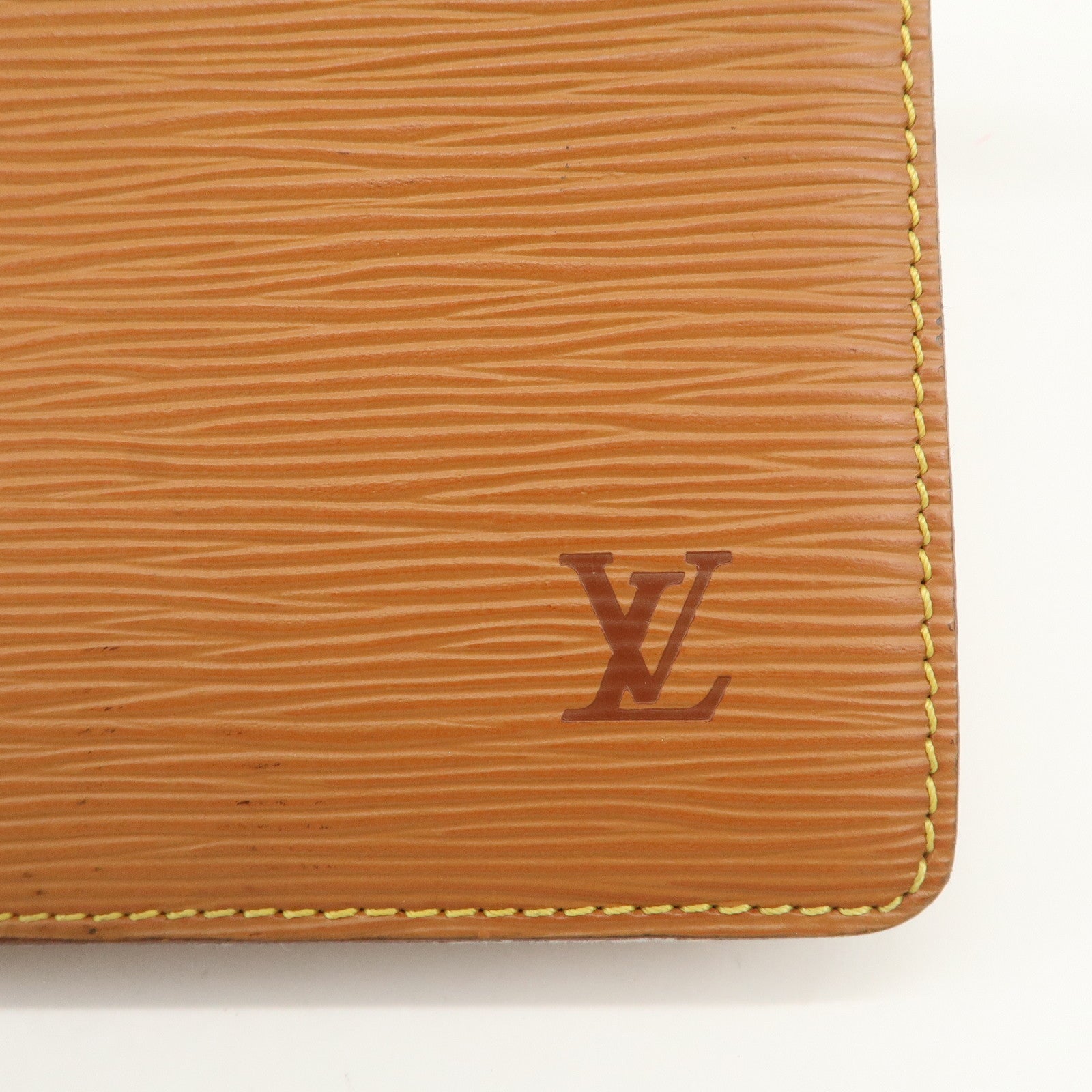 Louis Vuitton Epi Pochette Homme Clutch Bag Zipang Gold M52528