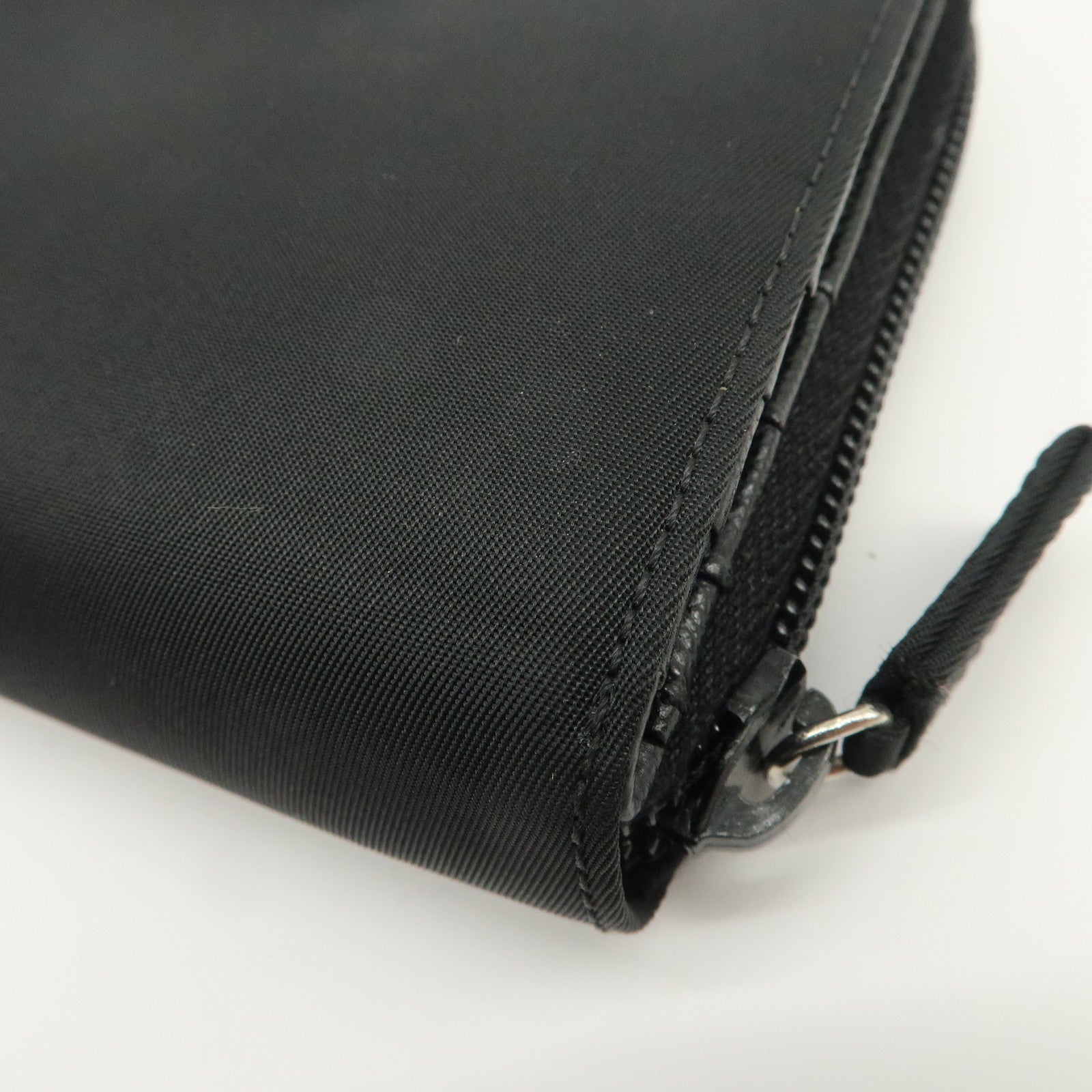 PRADA Tessuto Nylon Bi-fold Round Zippy Compact Wallet Black M605