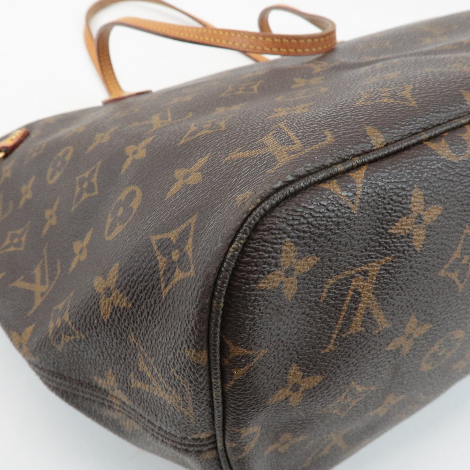 Louis Vuitton Monogram Neverfull MM Tote Bag Brown M40156