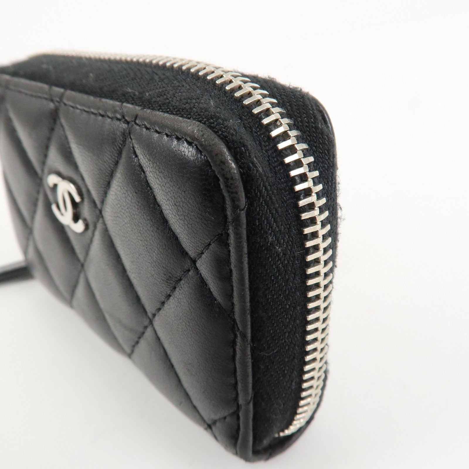 CHANEL Matelasse Lamb Skin Classic Zippy Coin Case Black AP0216 Used