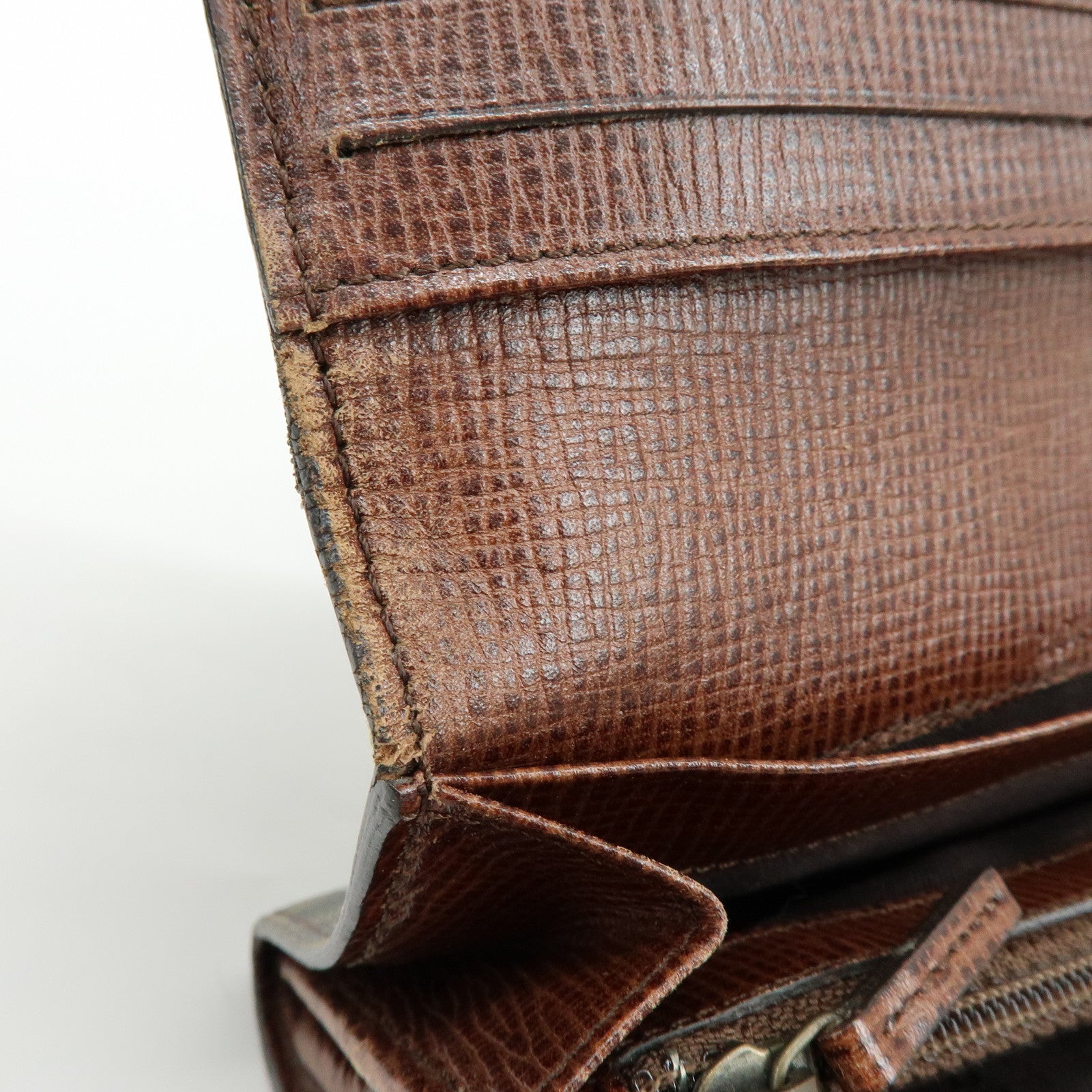 FENDI Zucca Leather Bi-fold Long Wallet Brown Black 8M0000