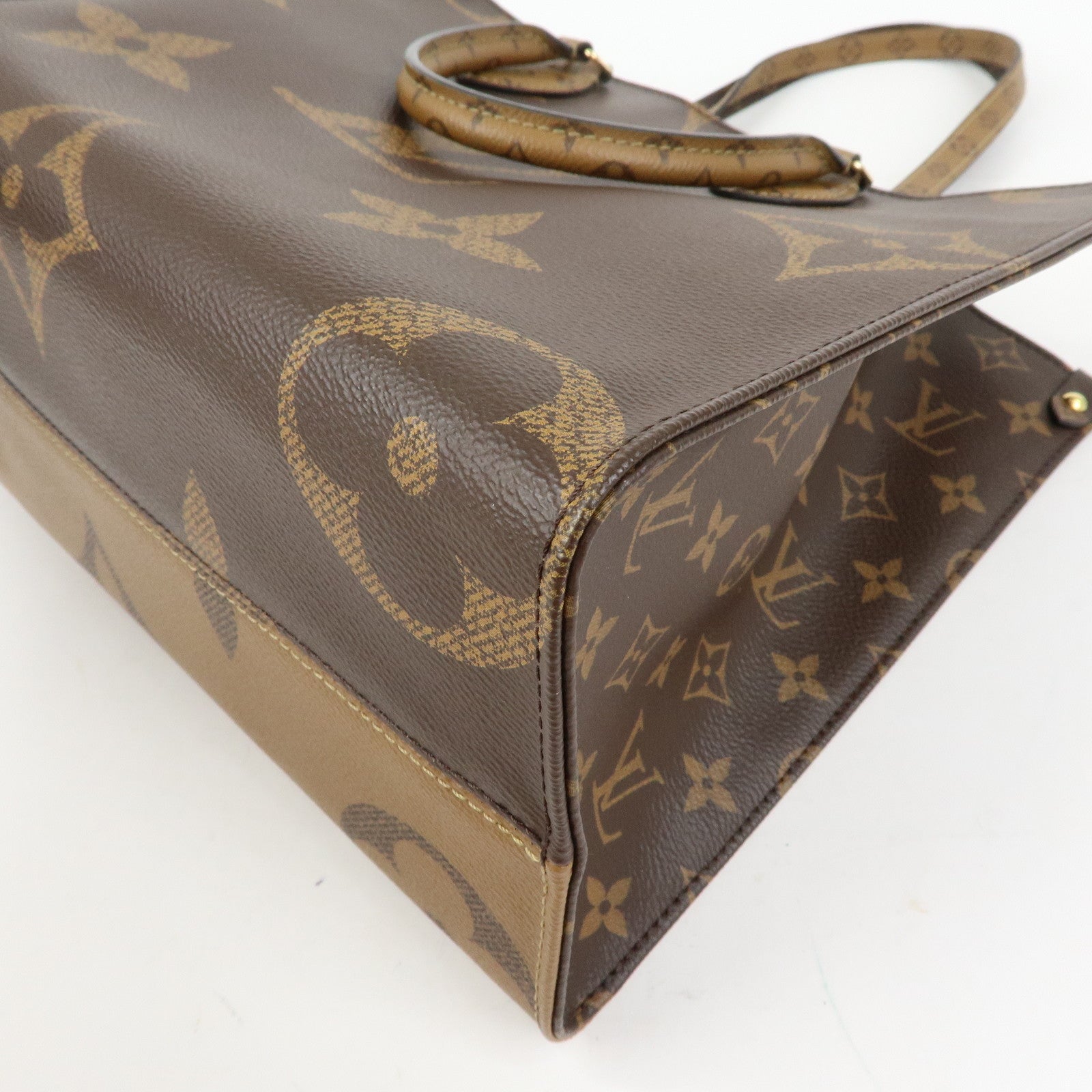 Louis Vuitton Monogram Giant Canvas On The Go MM Hand Bag M45039