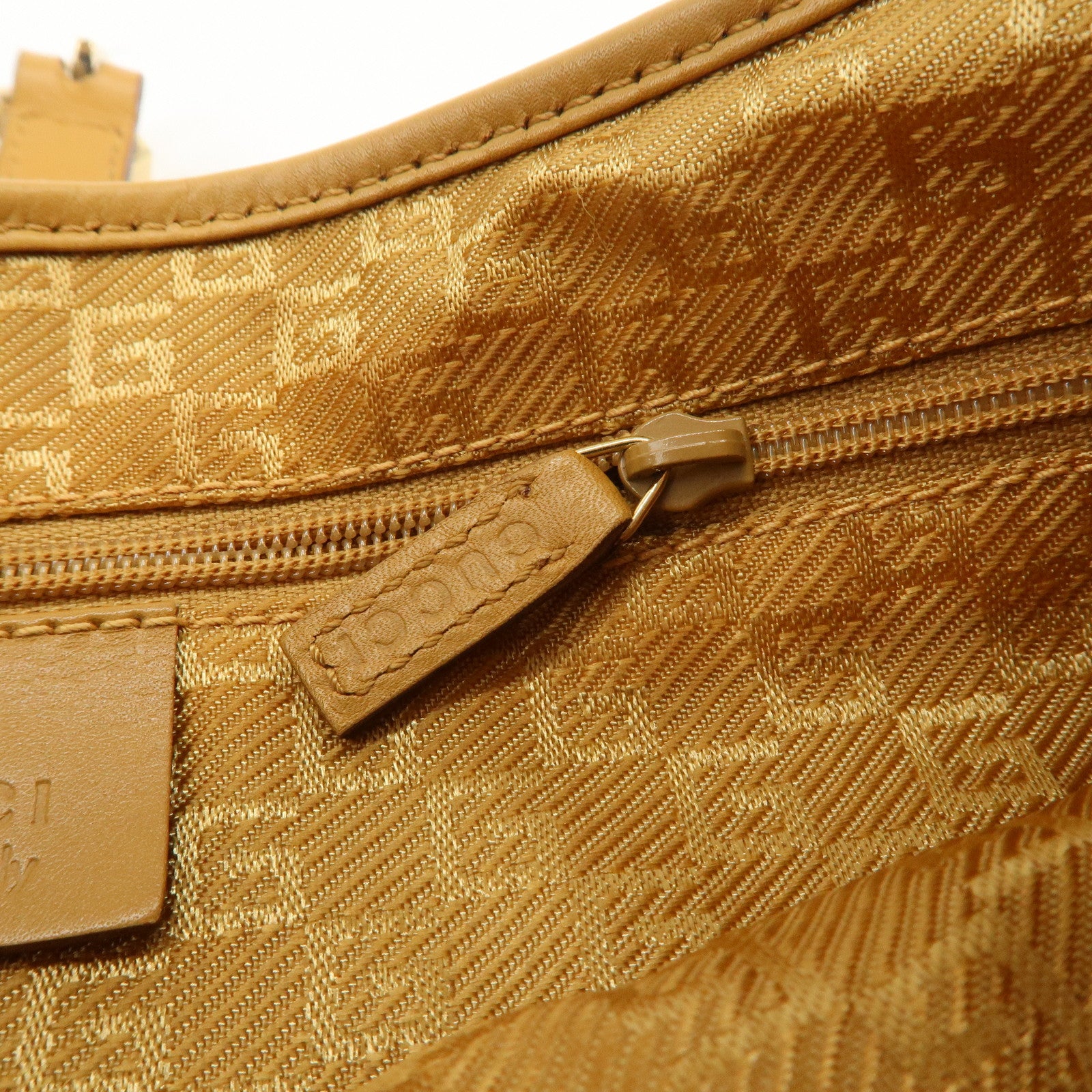 GUCCI Bamboo Kandinsky Suede Shoulder Bag Pink Beige 001.4060