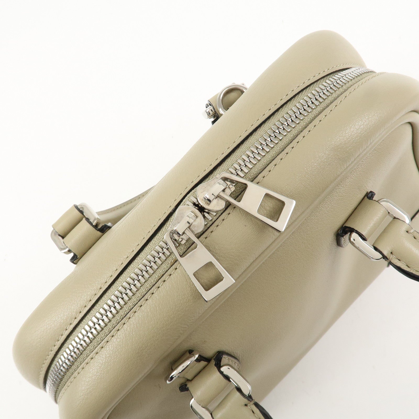 LOEWE Anagram Amazona 75 Leather Hand Bag Beige Silver