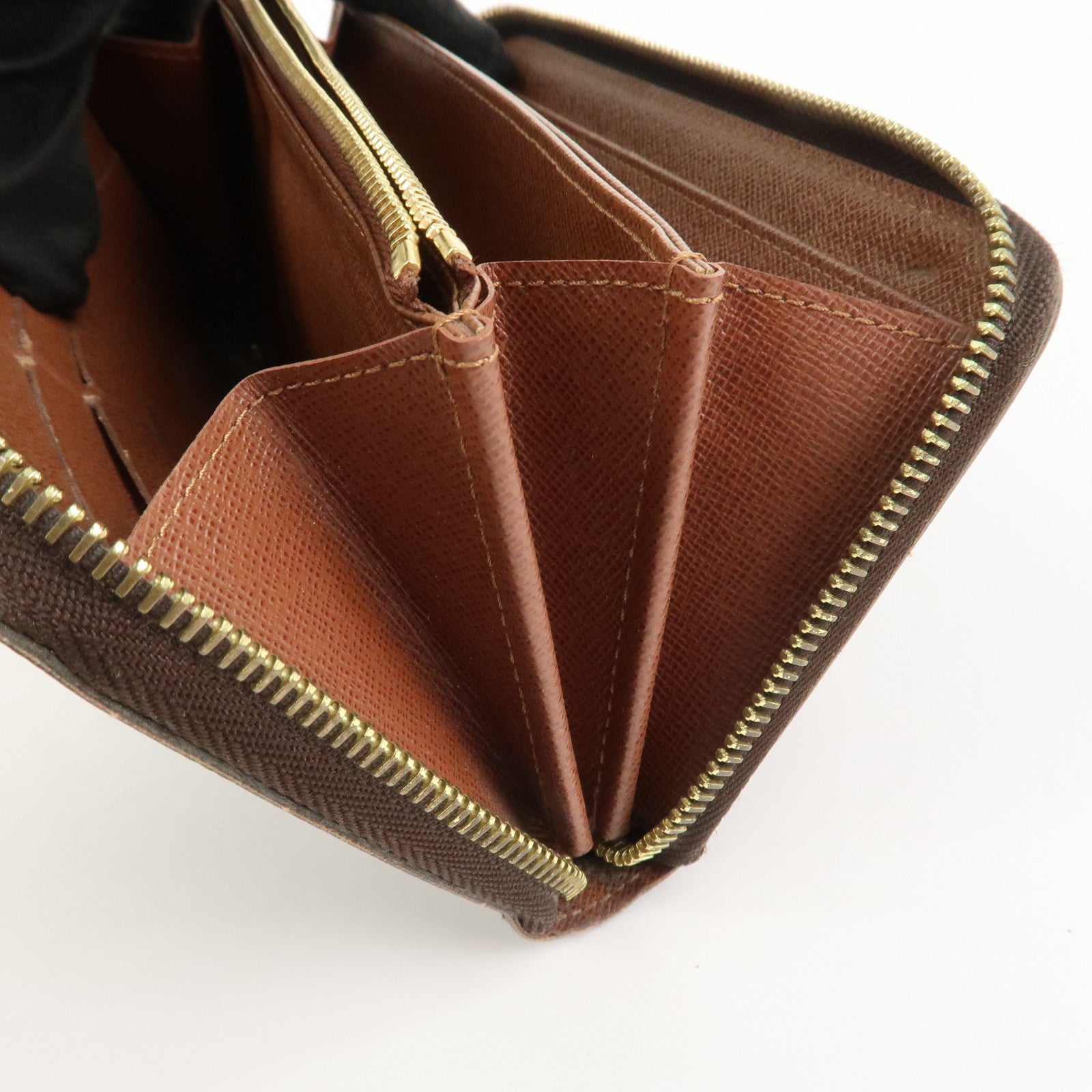 Louis Vuitton Monogram Canvas Zippy Long Wallet Brown M60017