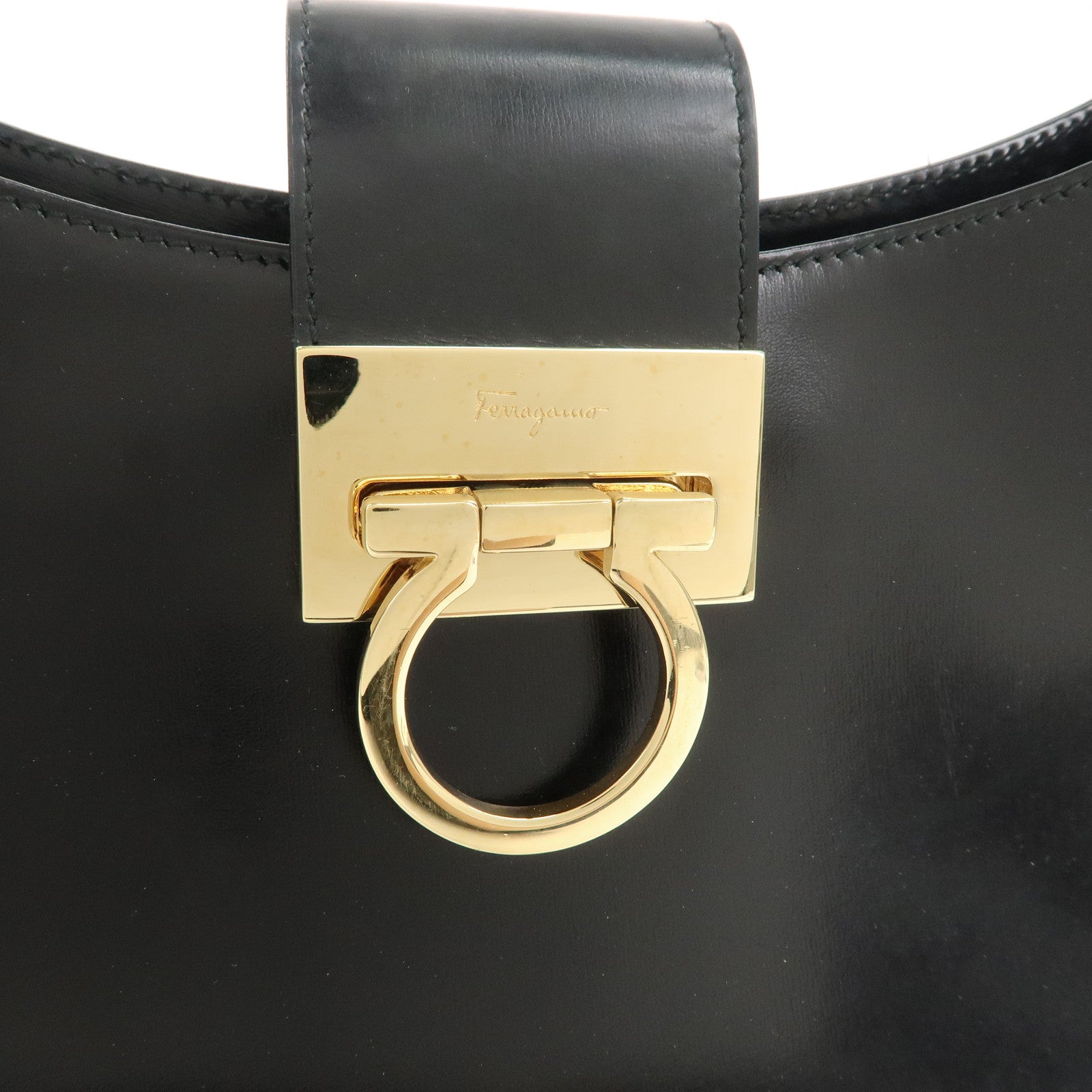 Ferragamo Gancini Leather Shoulder Bag Hand Bag Black Gold HDW