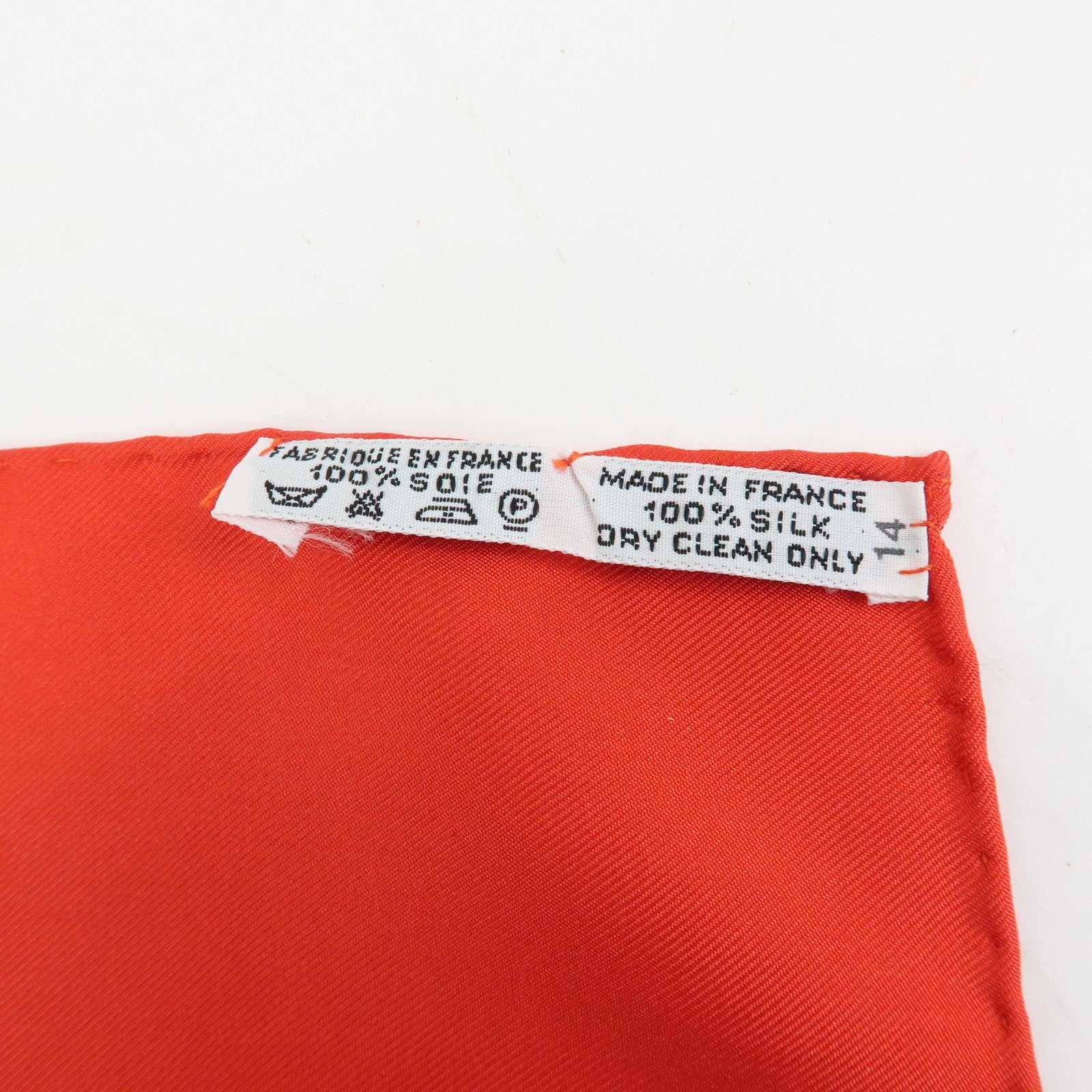 HERMES Carre 90 Silk 100% Scarf VIVE LE VENT Red White
