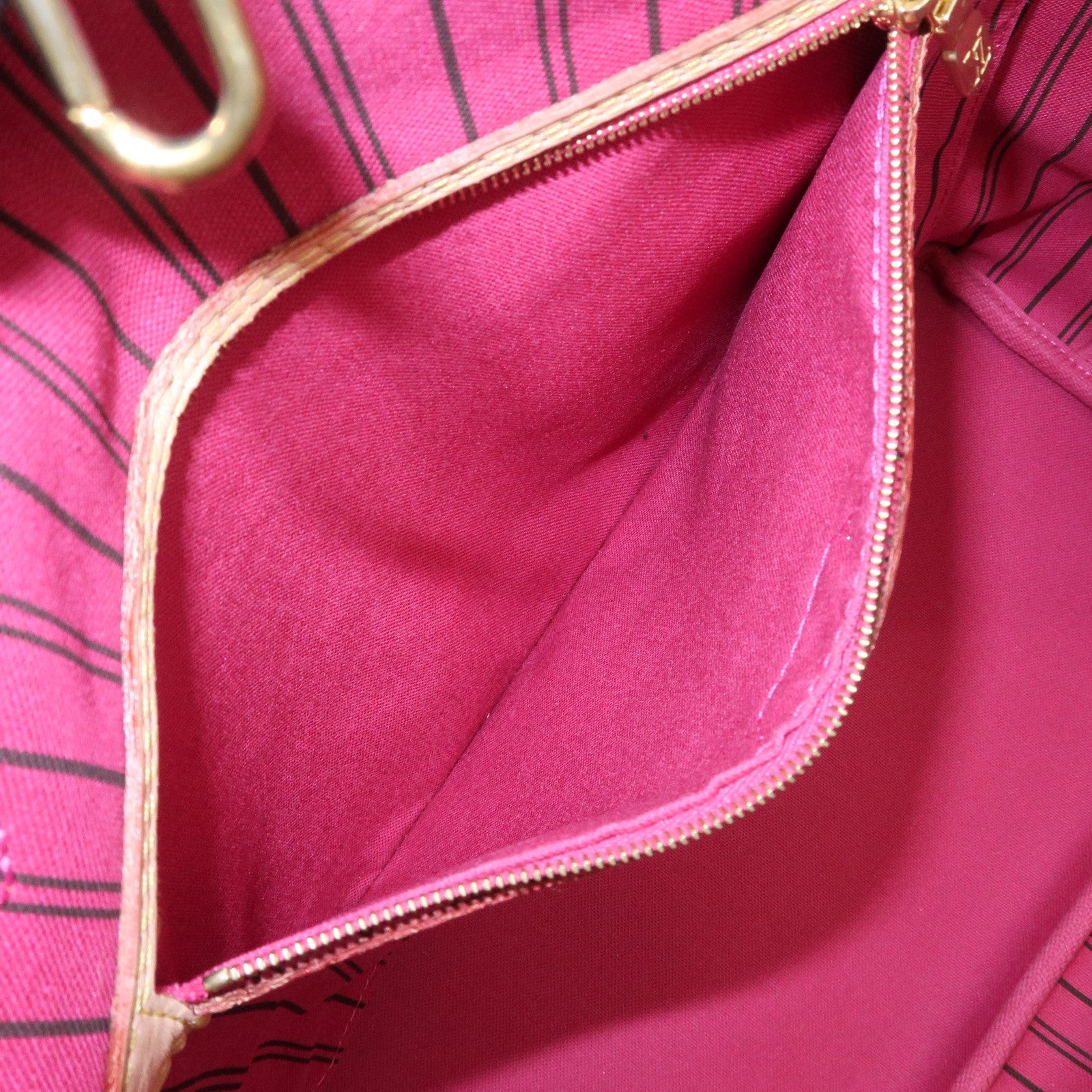 Louis Vuitton Monogram Neverfull MM Tote Bag Pivoine M41178