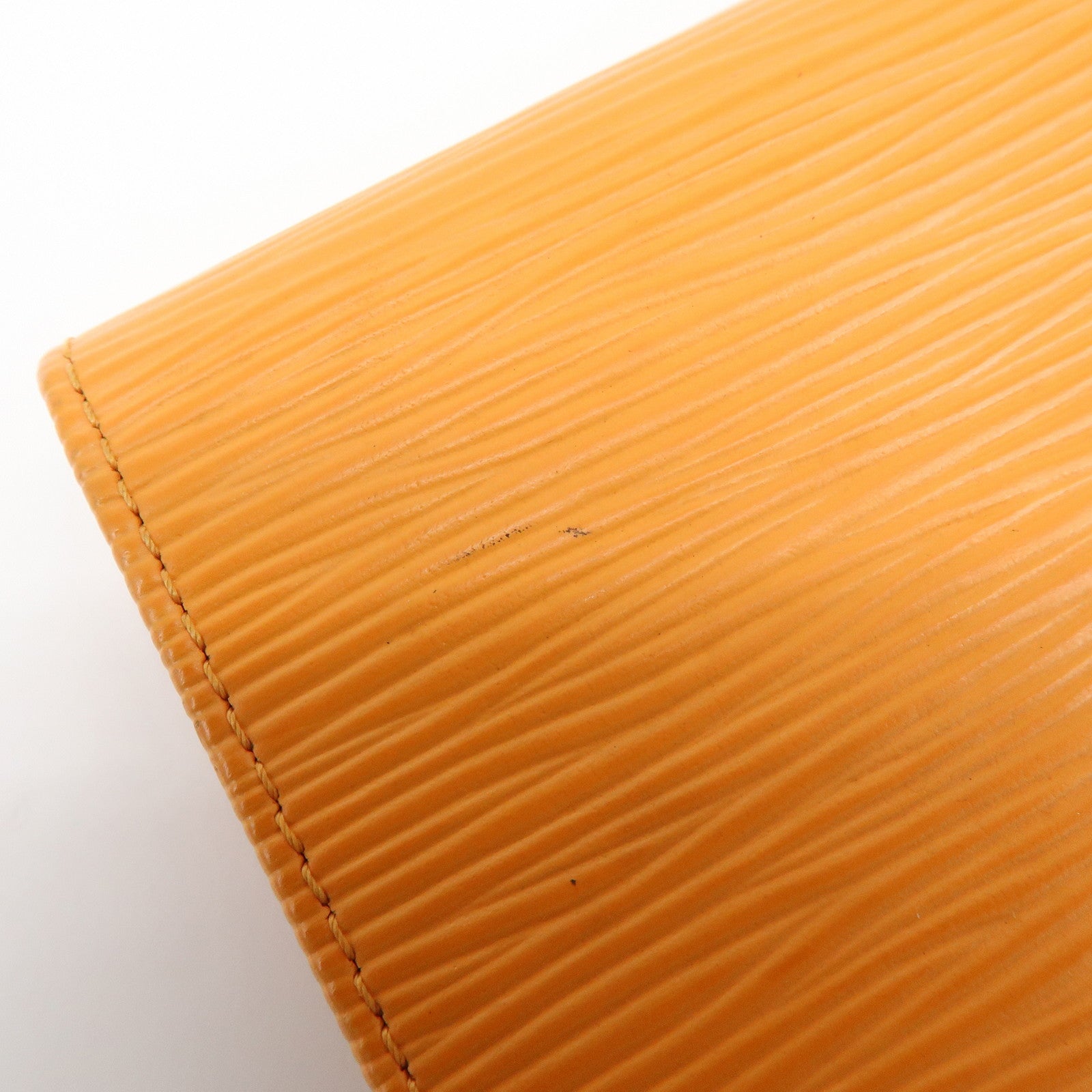 Louis Vuitton Epi Leather Porte Monnaie Billets Tresor M6350H