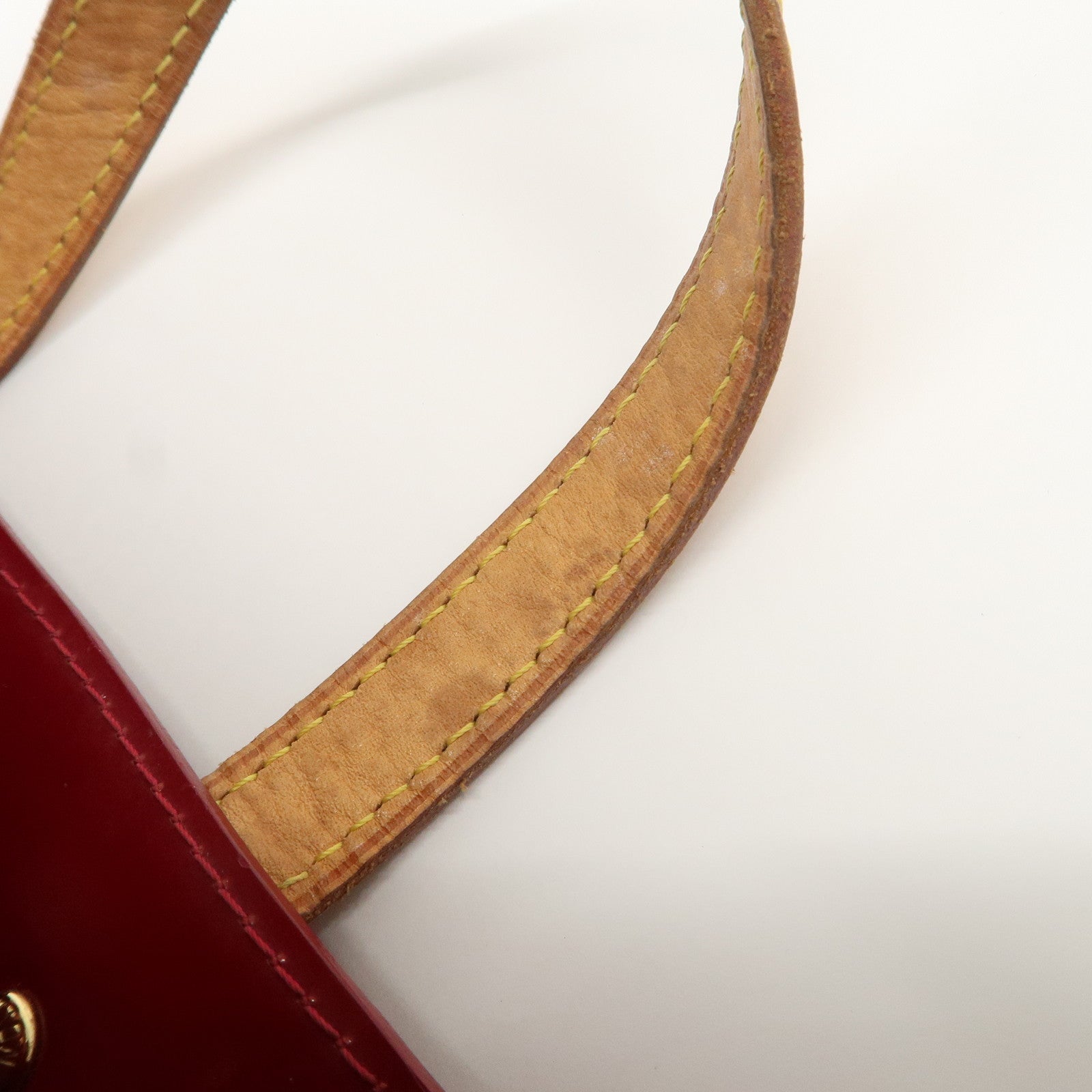 Louis Vuitton Monogram Vernis Lead PM Hand Bag Red M91990