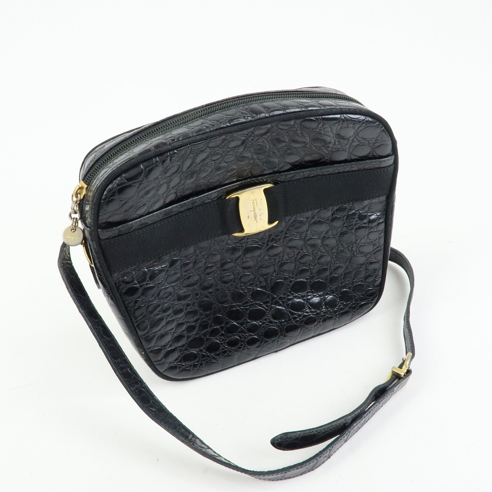 Ferragamo Vara Embossed Leather Shoulder Bag Crossbody Bag Black