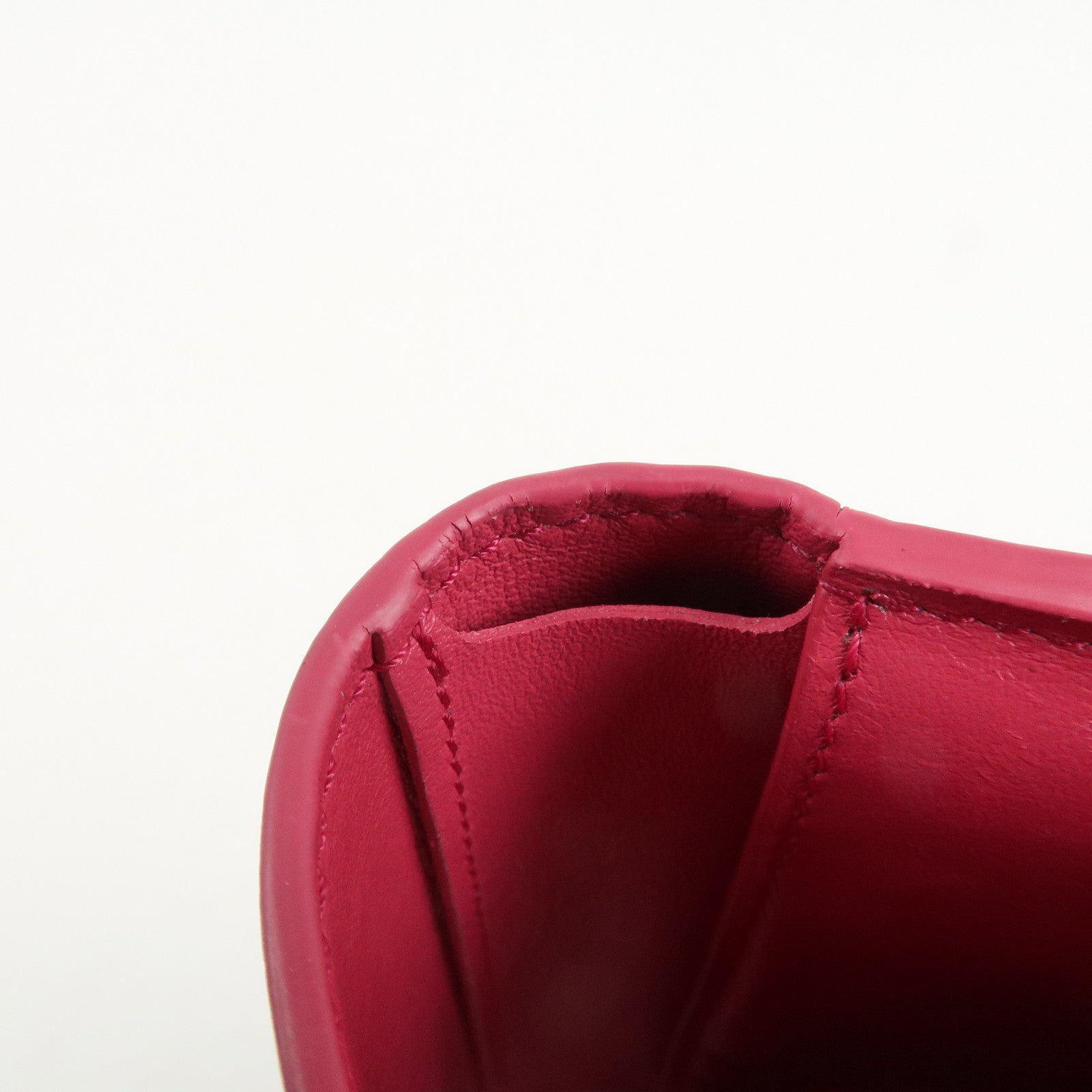 Louis Vuitton Portefeuille Capucines Compact Wallet Black M62157 Used