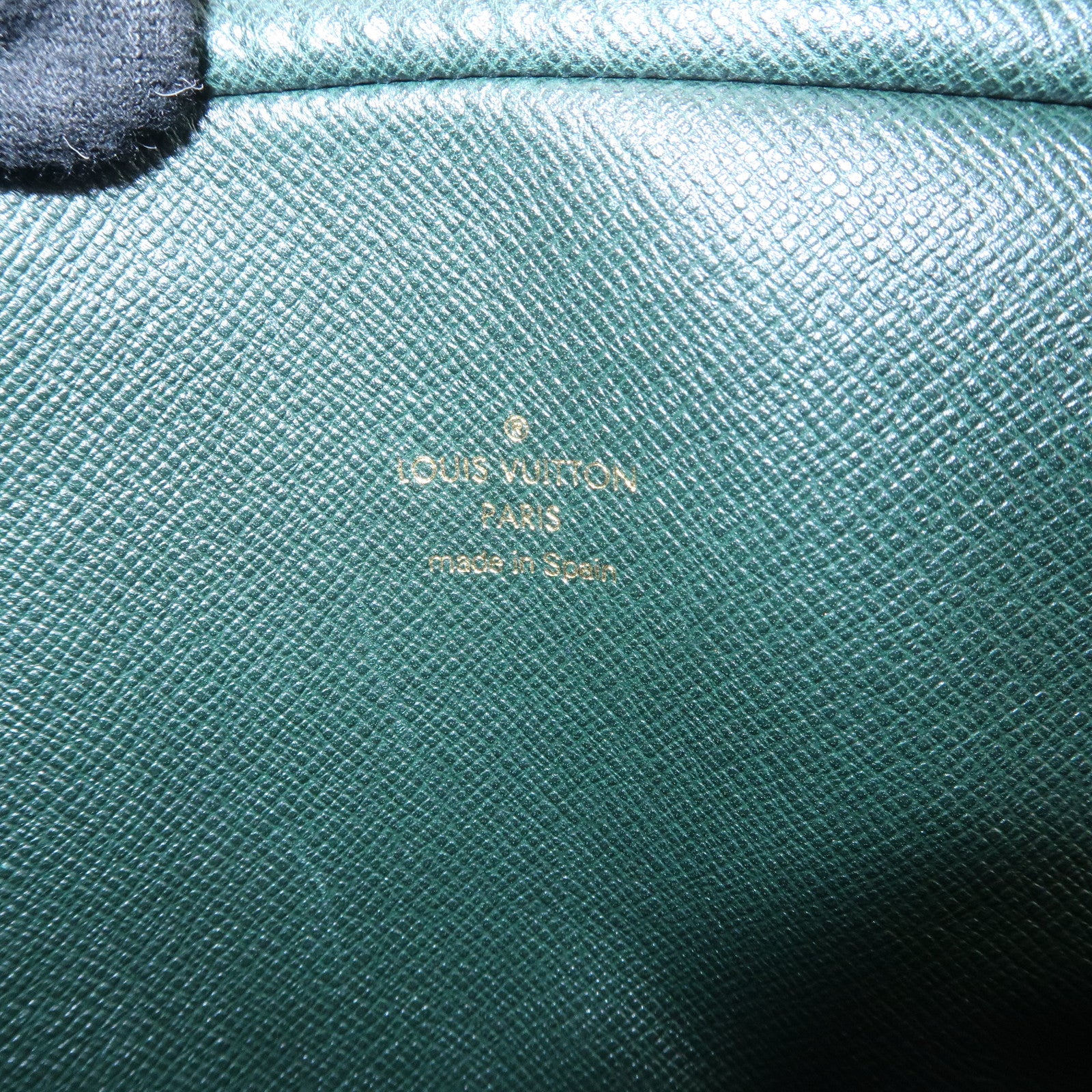 Louis Vuitton Set of 2 Taiga Leather Pouch Epicea M30214 M30304 Used