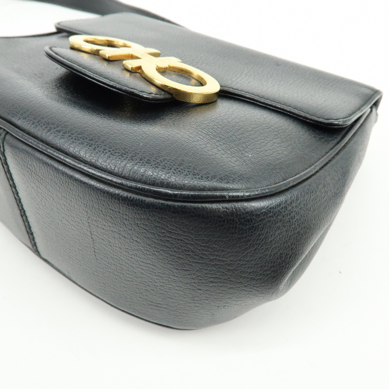 Ferragamo Gancini Leather Shoulder Bag Crossbody Bag Black