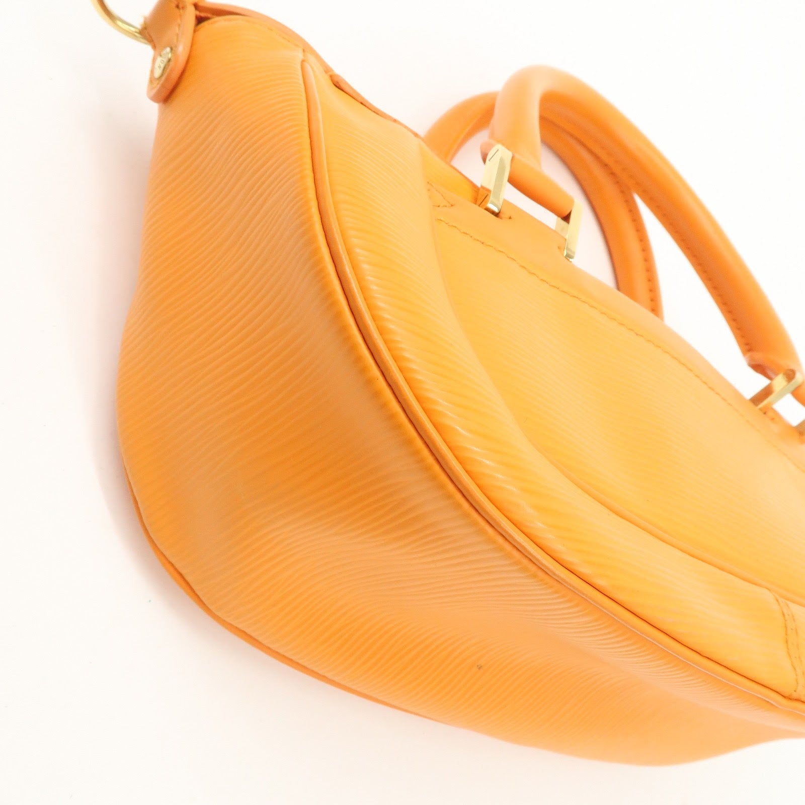 Louis Vuitton Epi Dannula PM Hand Bag Shoulder Bag Mandarin M5891H Used
