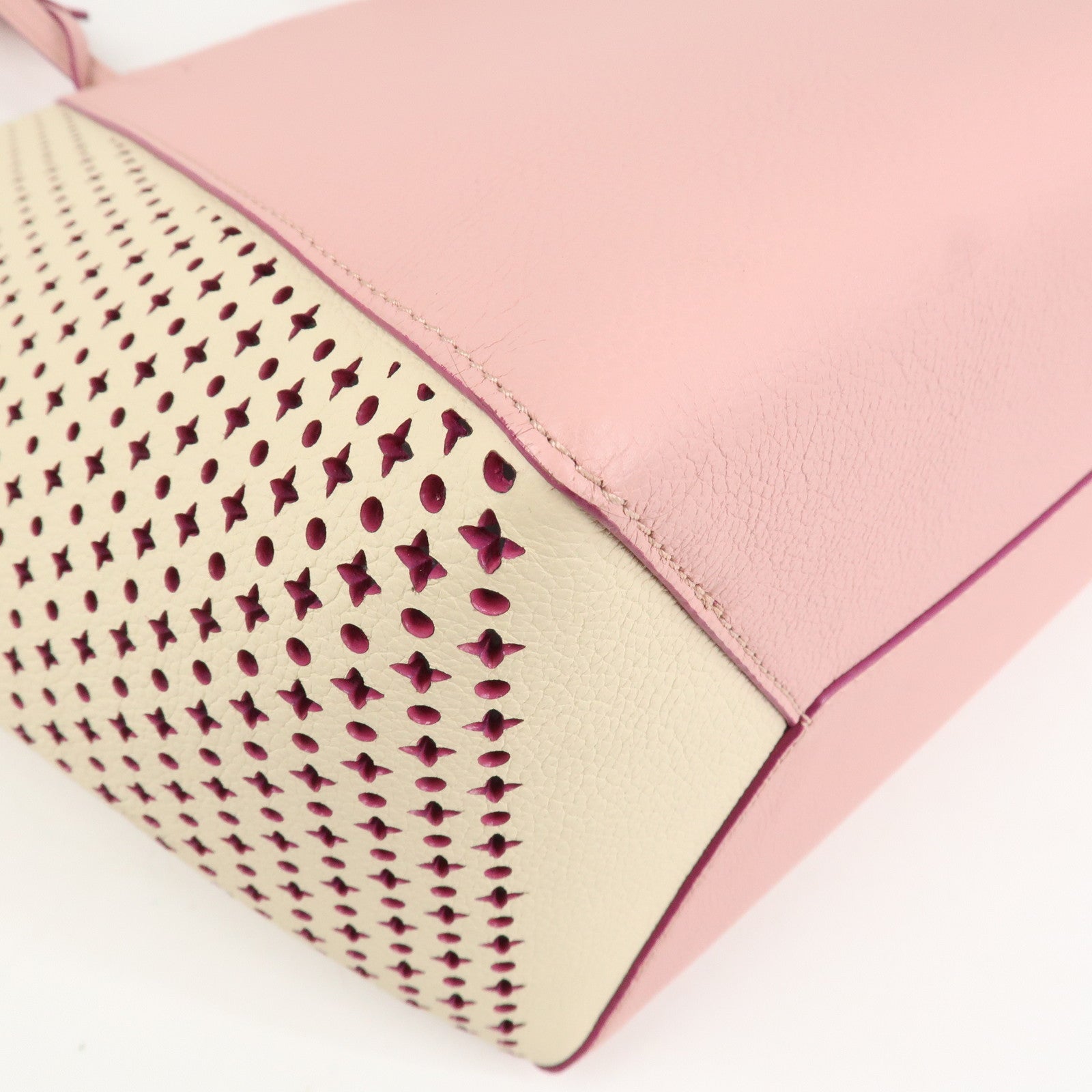 Louis Vuitton Leather Rock Me Cover Tote Bag Rose M54578