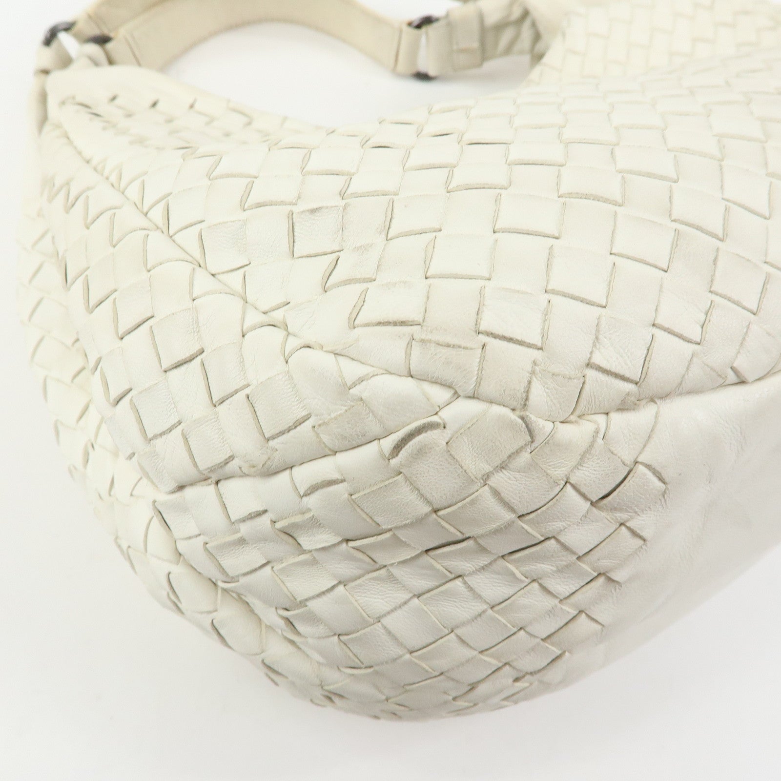 BOTTEGA VENETA Intrecciato Campana Leather Shoulder Bag 125787