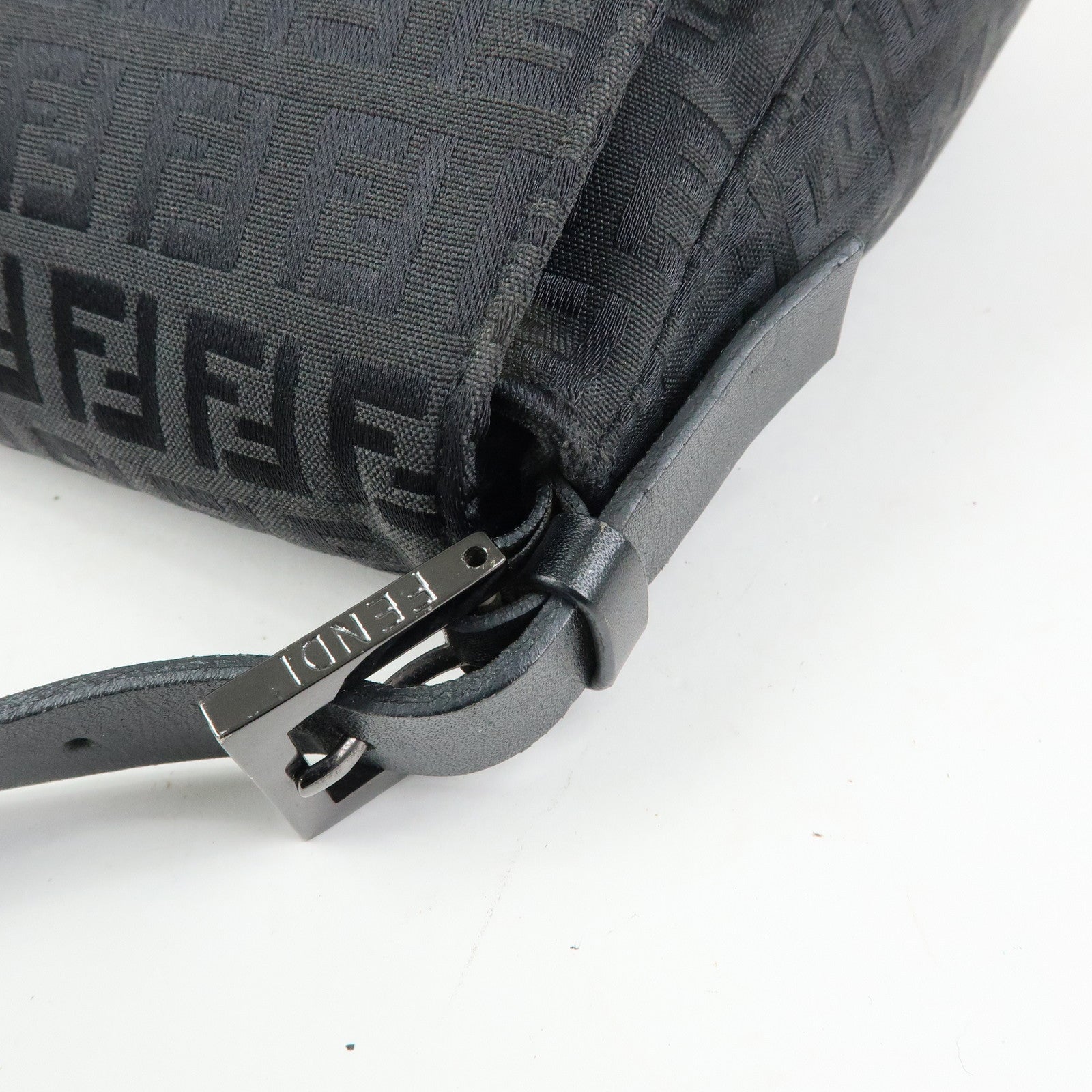 FENDI Zucchino Mamma Baguette Nylon Leather Shoulder Bag 8BR001