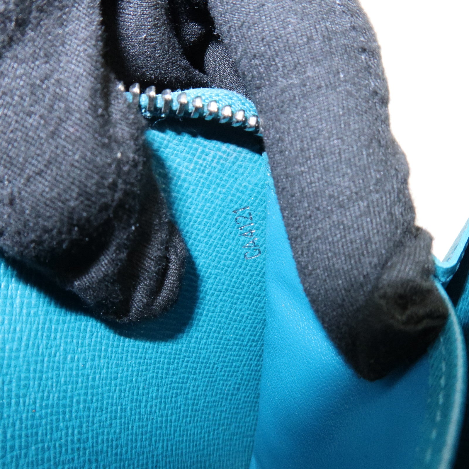 Louis Vuitton Epi Leather Zippy Long Wallet Cyan M60311