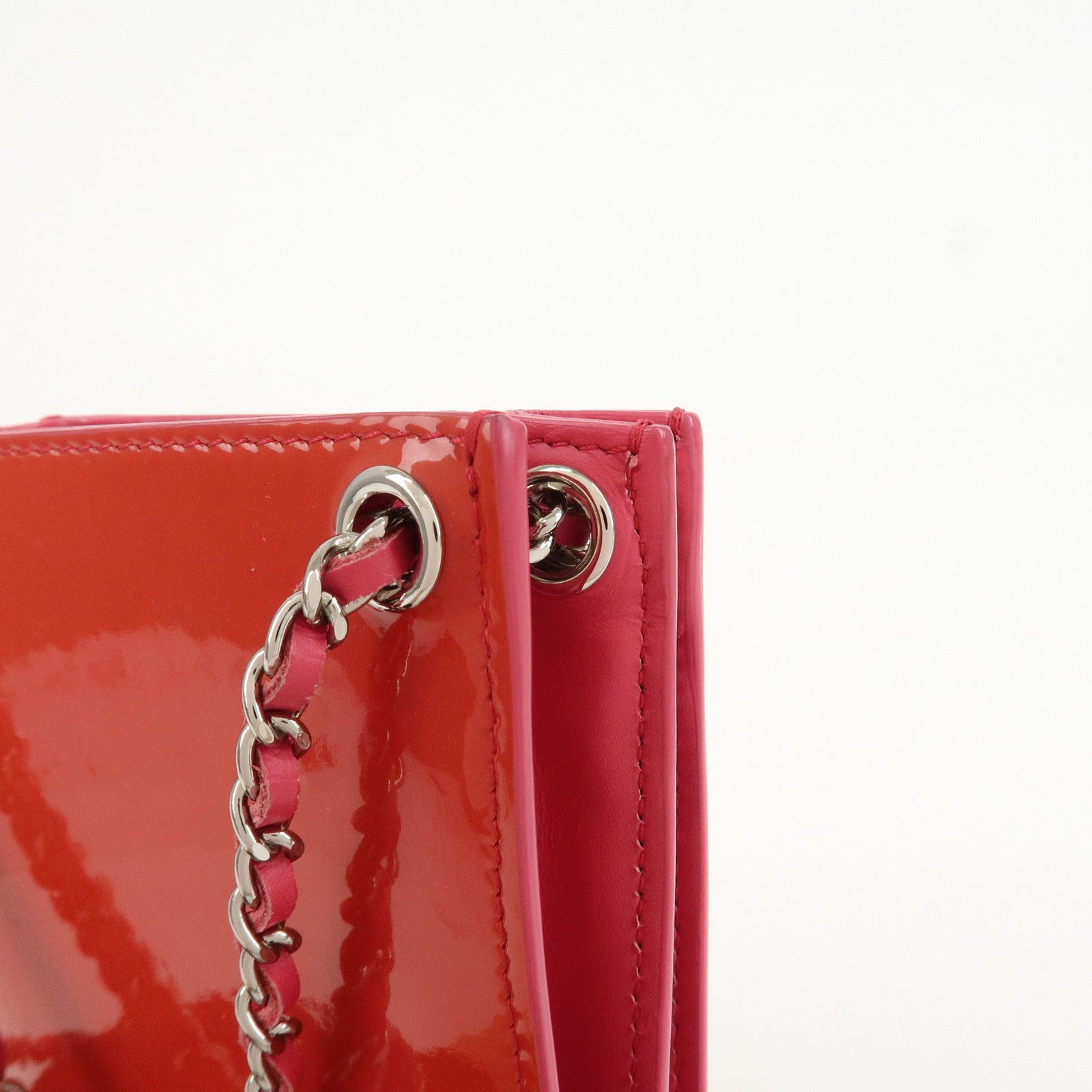 CHANEL COCO Mark Chain Shoulder Crossbody Bag Red Pink A92304