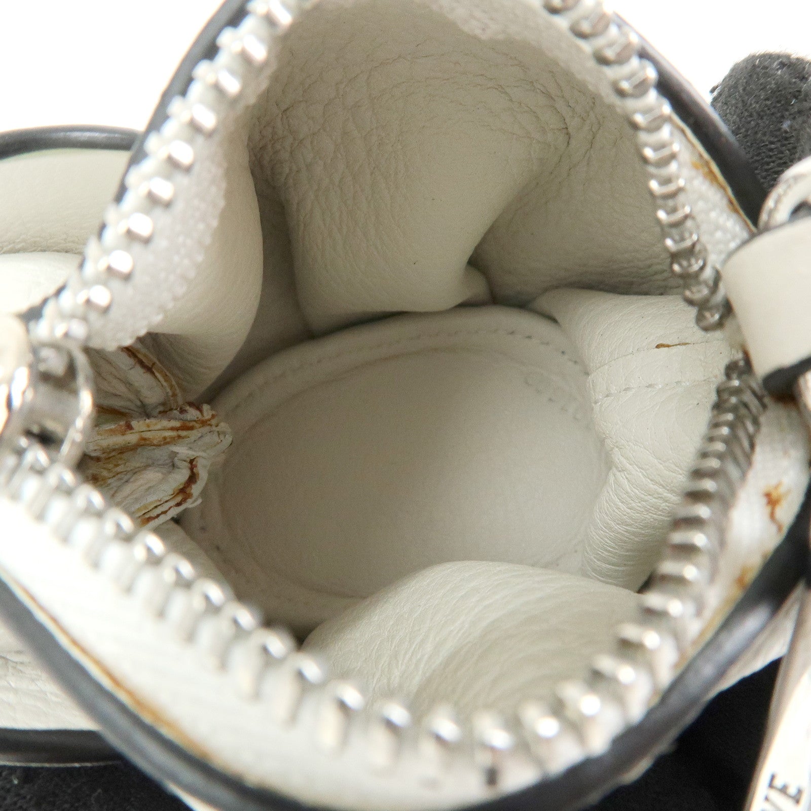 LOEWE Calf Leather Elephant Coin Case Coin Purse White
